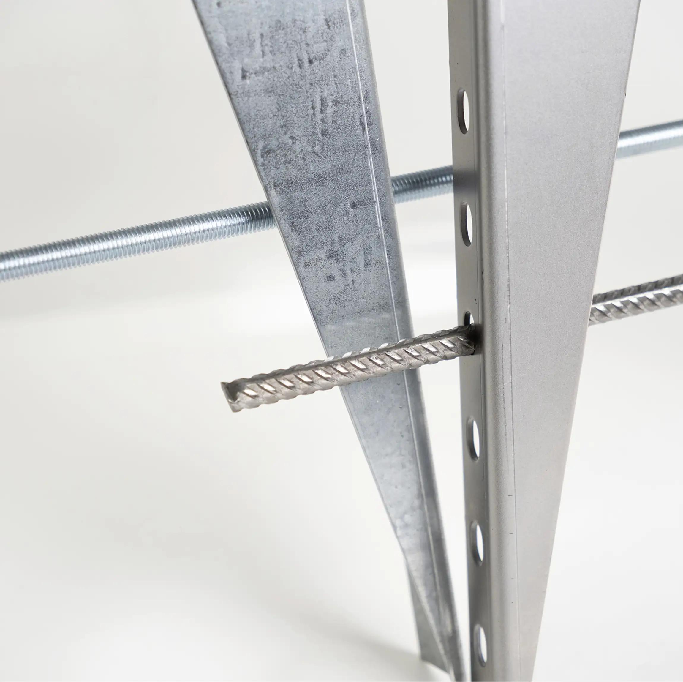 Dolle Hangstufe Stahl verzinkt 25 x 36,5 cm Dolle Hangstufe Stahl verzinkt 25 x 36,5 cm