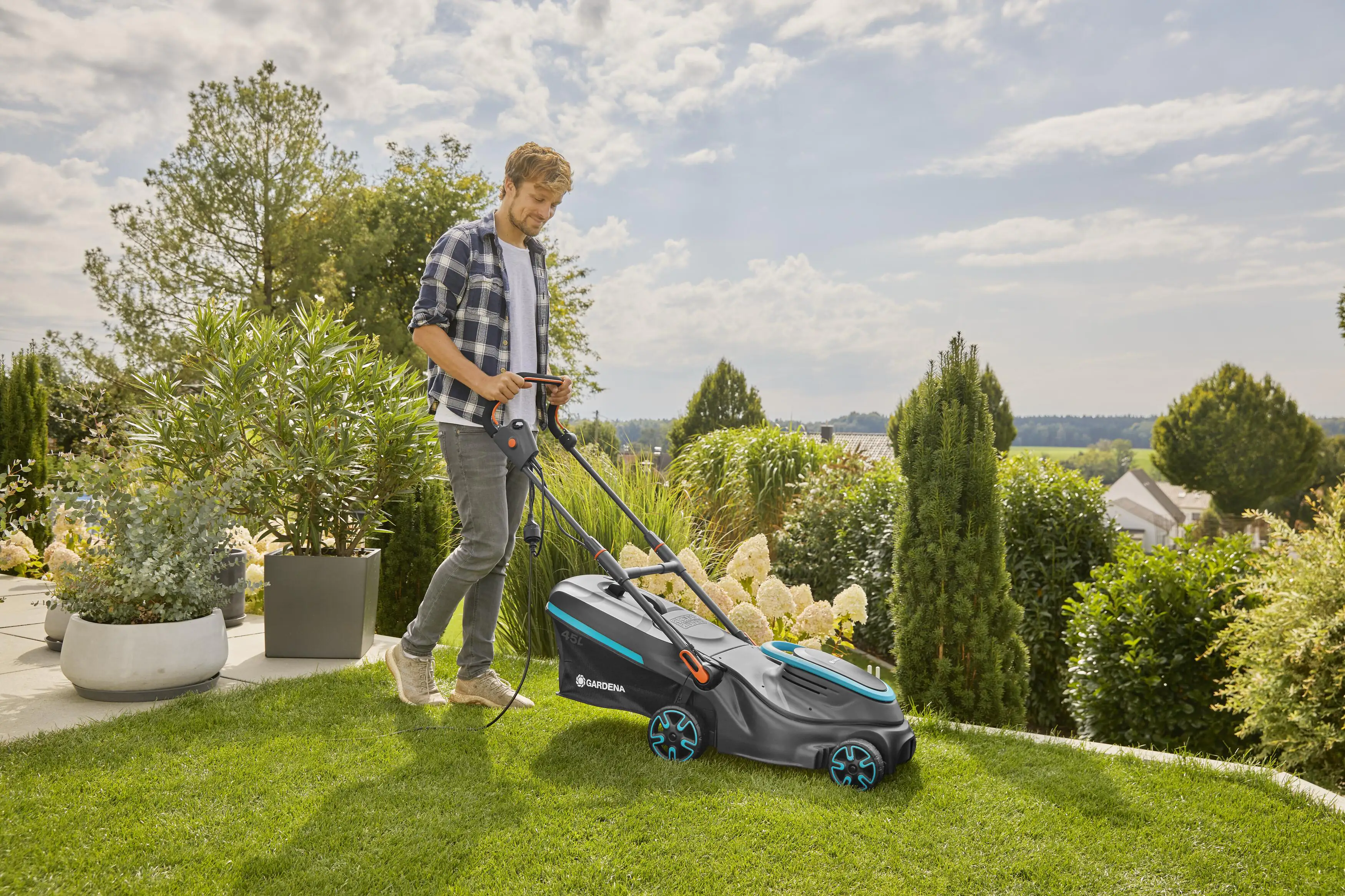 Gardena Elektro Rasenmäher PowerMax 1800/37 G2 37 cm Schnittbreite