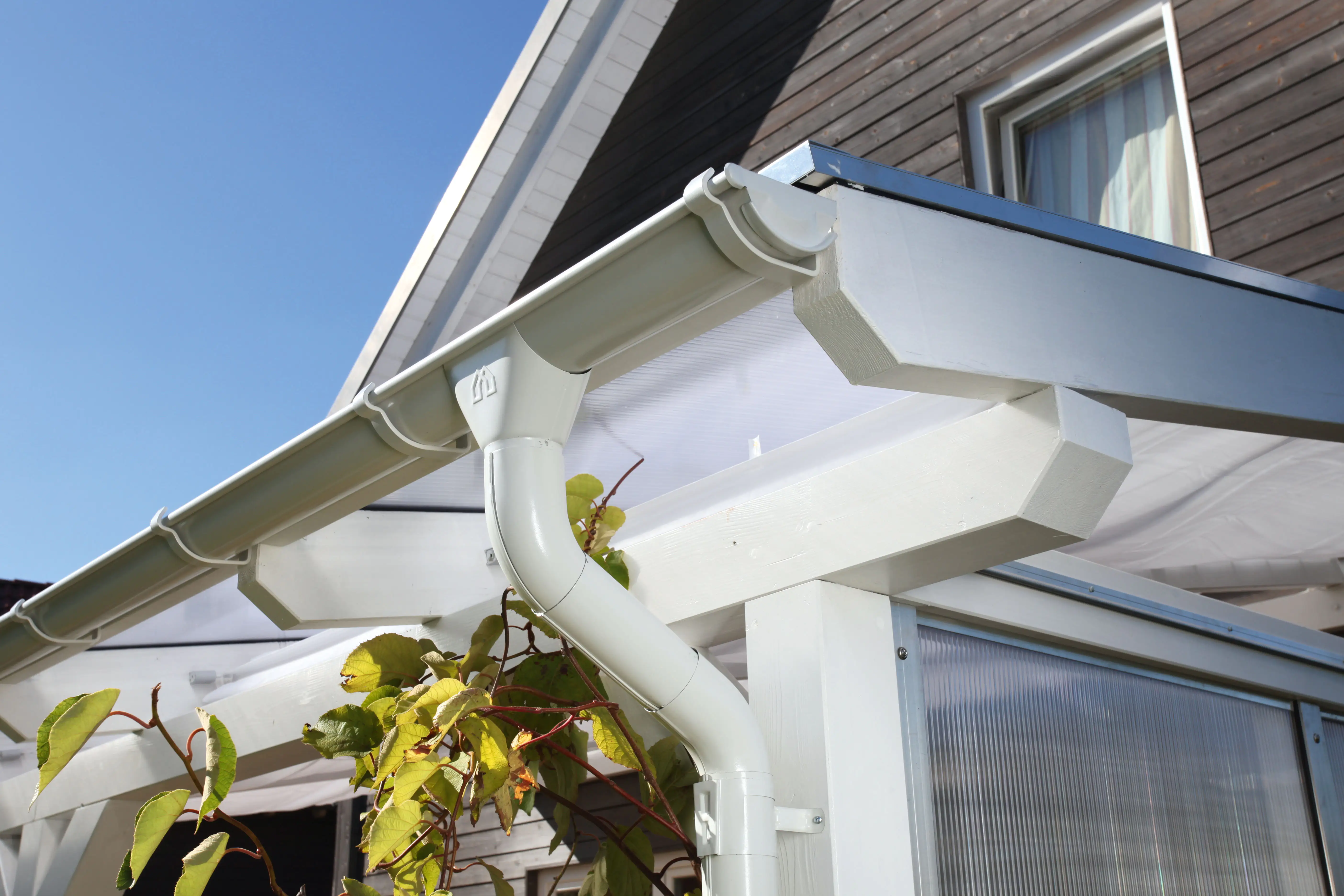 SKAN HOLZ Regenrinnen-Set 648 cm Stahl, verzinkt u. weiss