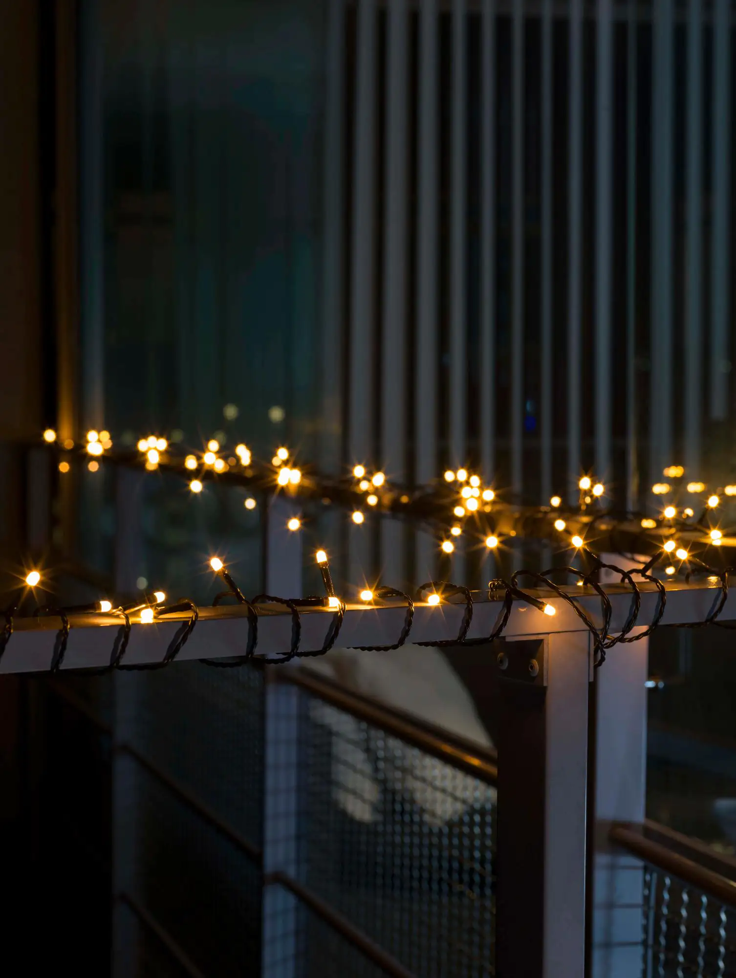 Konstsmide LED Lichternetz Micro 200 bernsteinfarbene Dioden für Außen Konstsmide LED Lichternetz Micro 200 bernsteinfarbene Dioden für Außen