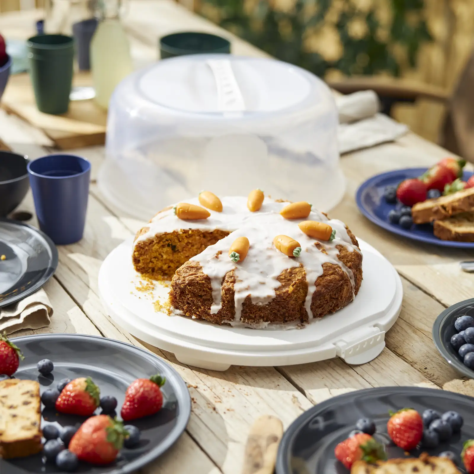 Rotho Tortenglocke Fresh hoch weiß 35,5 x 34,5 x 16,5 cm (L x B x H) Rotho Tortenglocke Fresh hoch weiß 35,5 x 34,5 x 16,5 cm (L x B x H)