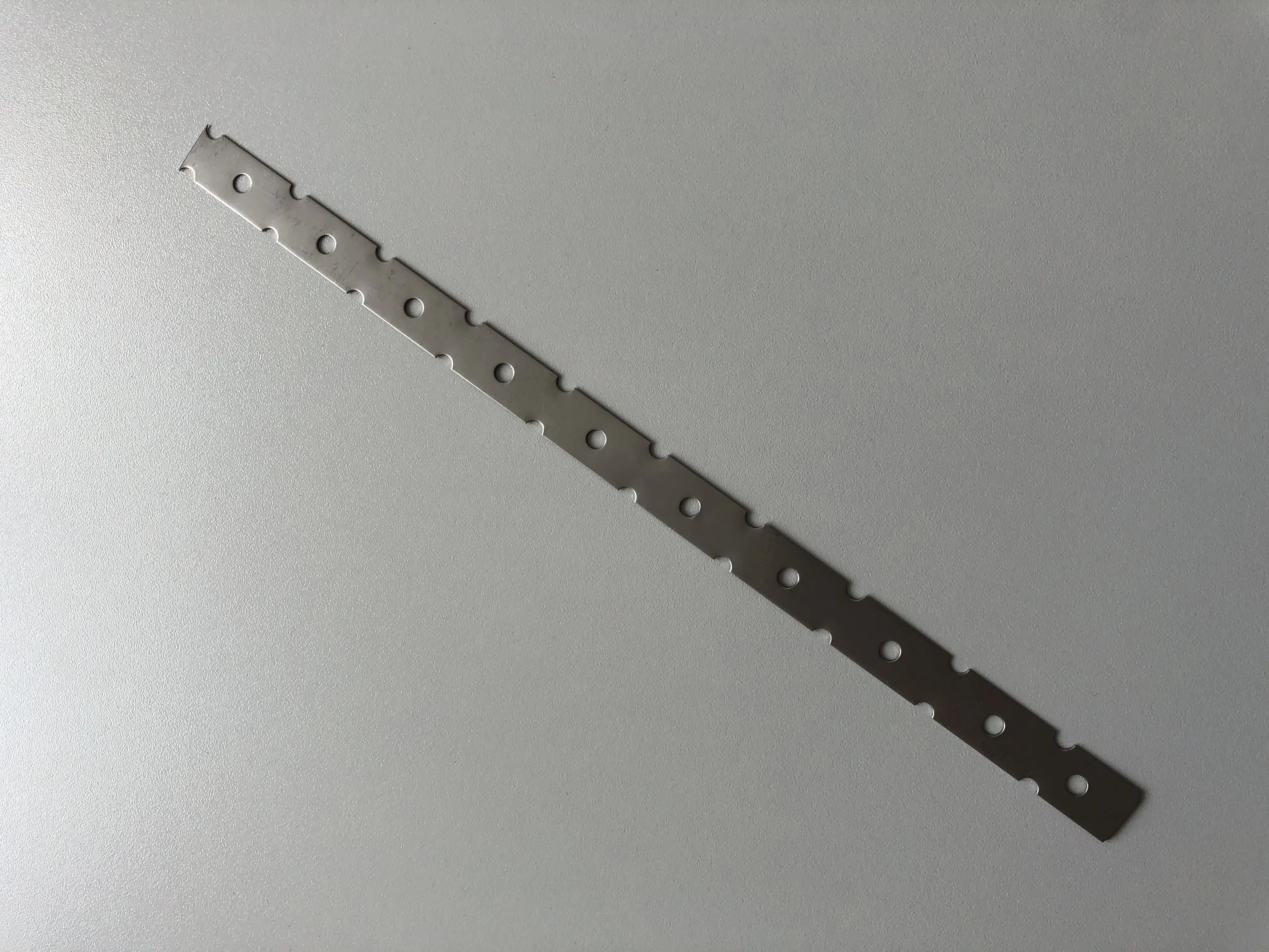 4046705033505 Baukom Mauerverbinder 300 x 15 x 0,5 mm