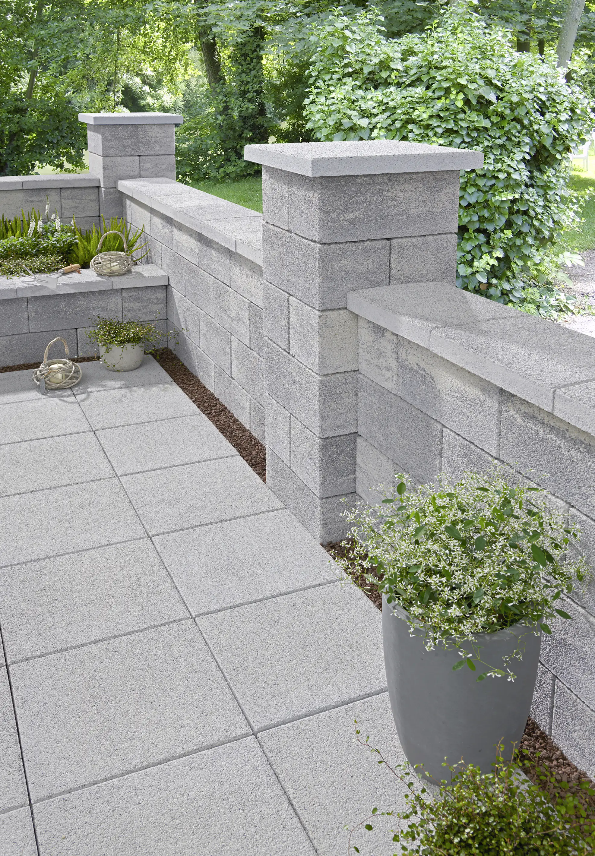 4024991854905 Kann Pfeilerabdeckung Gomera 48 x 48 x 5,5 cm grau-alpine