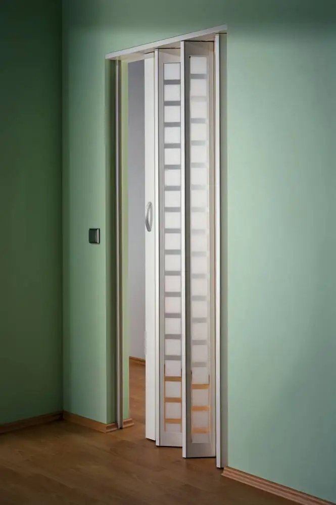 Marley Falttür New Generation weiß /weiß-satiniertes Karomuster 86 x 205 cm