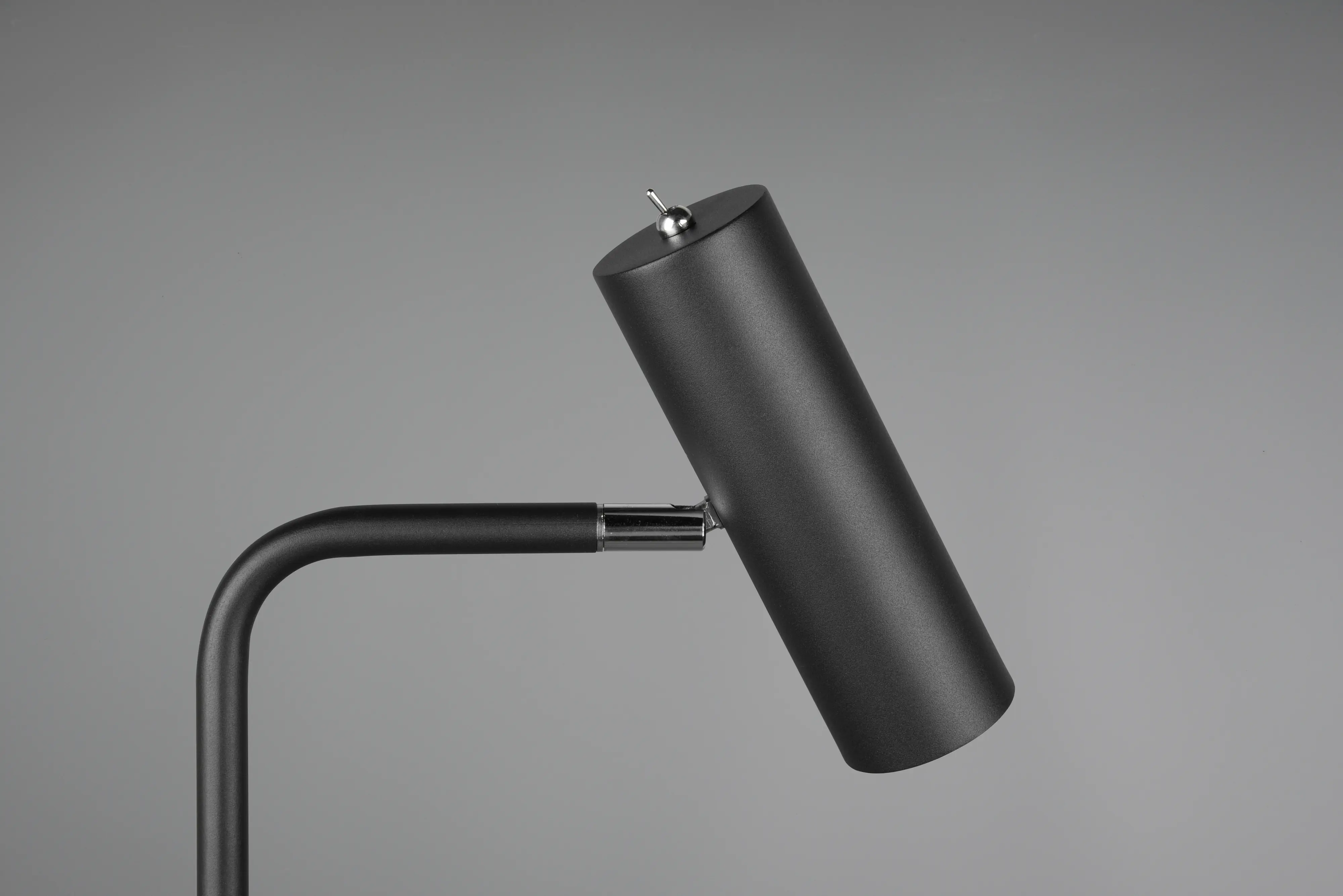 Trio Stehleuchte Marley schwarz mit Schalter