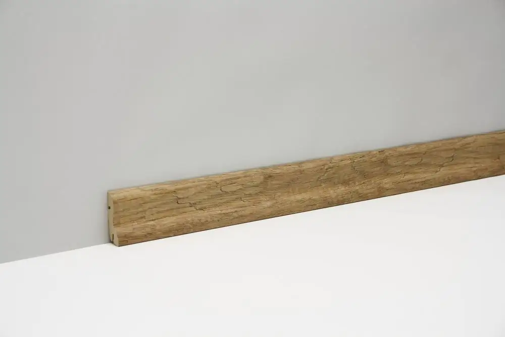 Classen Clip-Fußleiste 240 cm 40 x 20 mm Derby Eiche