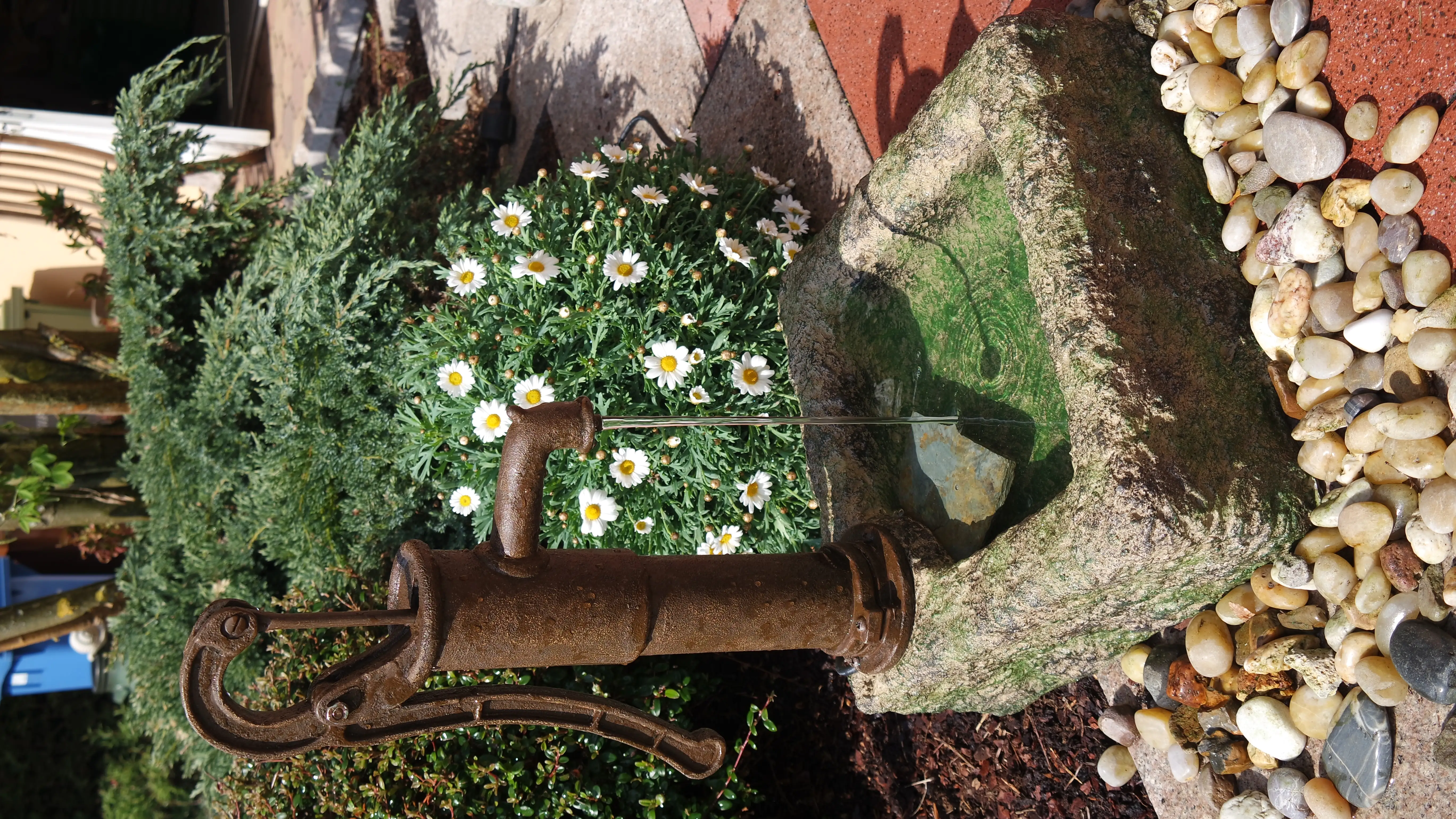 Schwengelpumpen Brunnen Polenca 64 x 40 x 40 cm