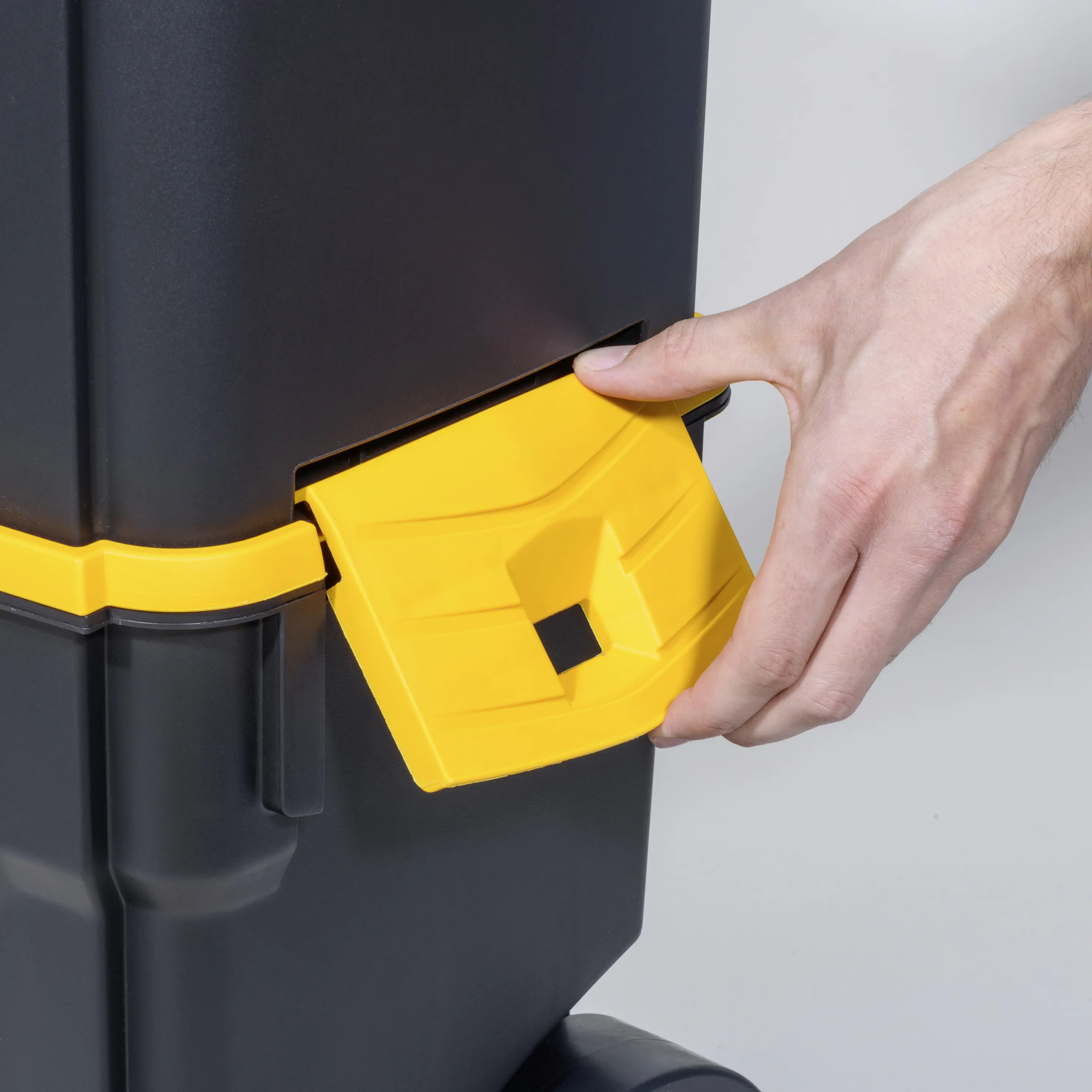 Allit Rollbarer Werkzeugkoffer McPlus Mobile P 24 ohne Inhalt