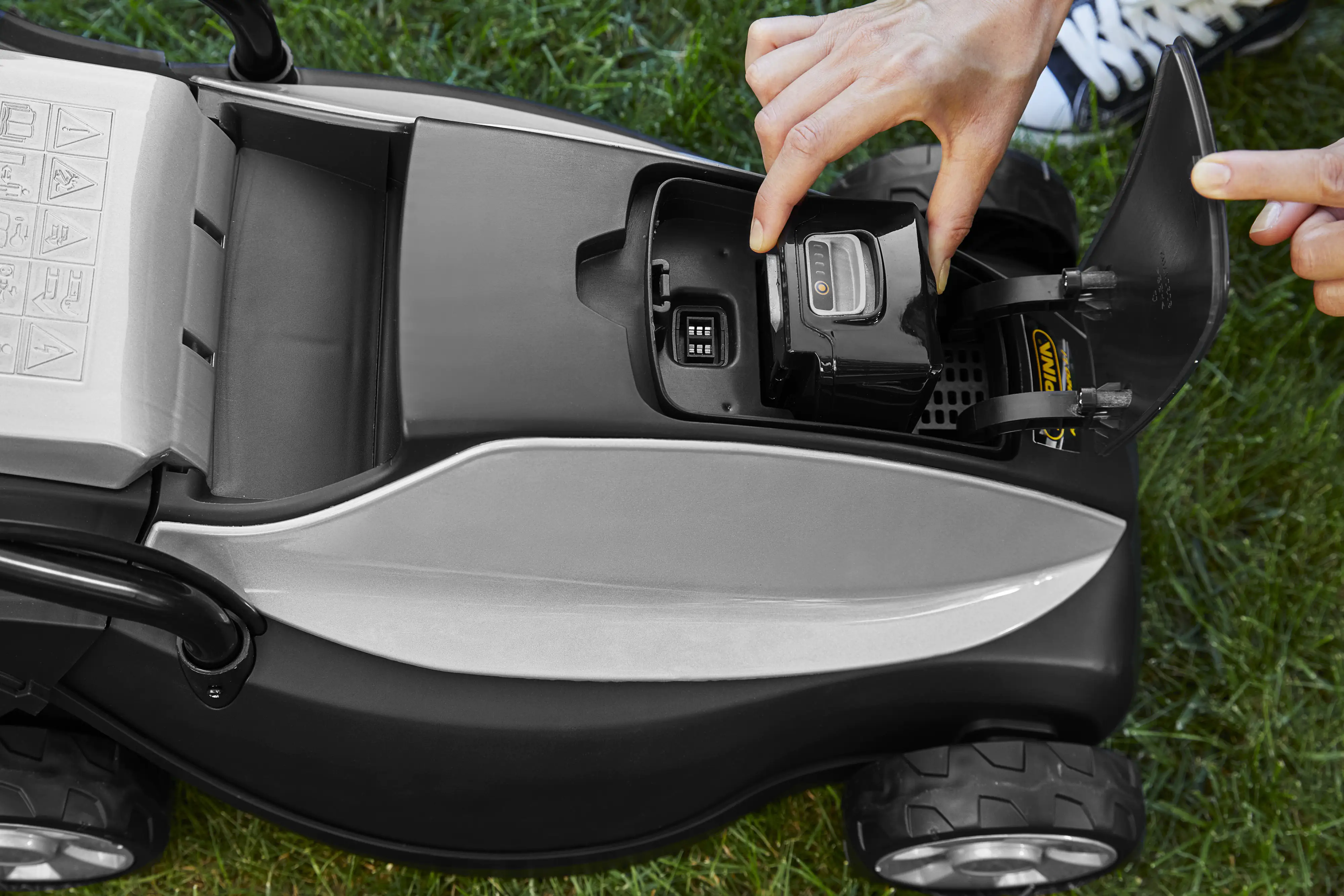 Alpina Akku Rasenmäher AL1 3020 Li 20 V, 30 cm Schnittbreite