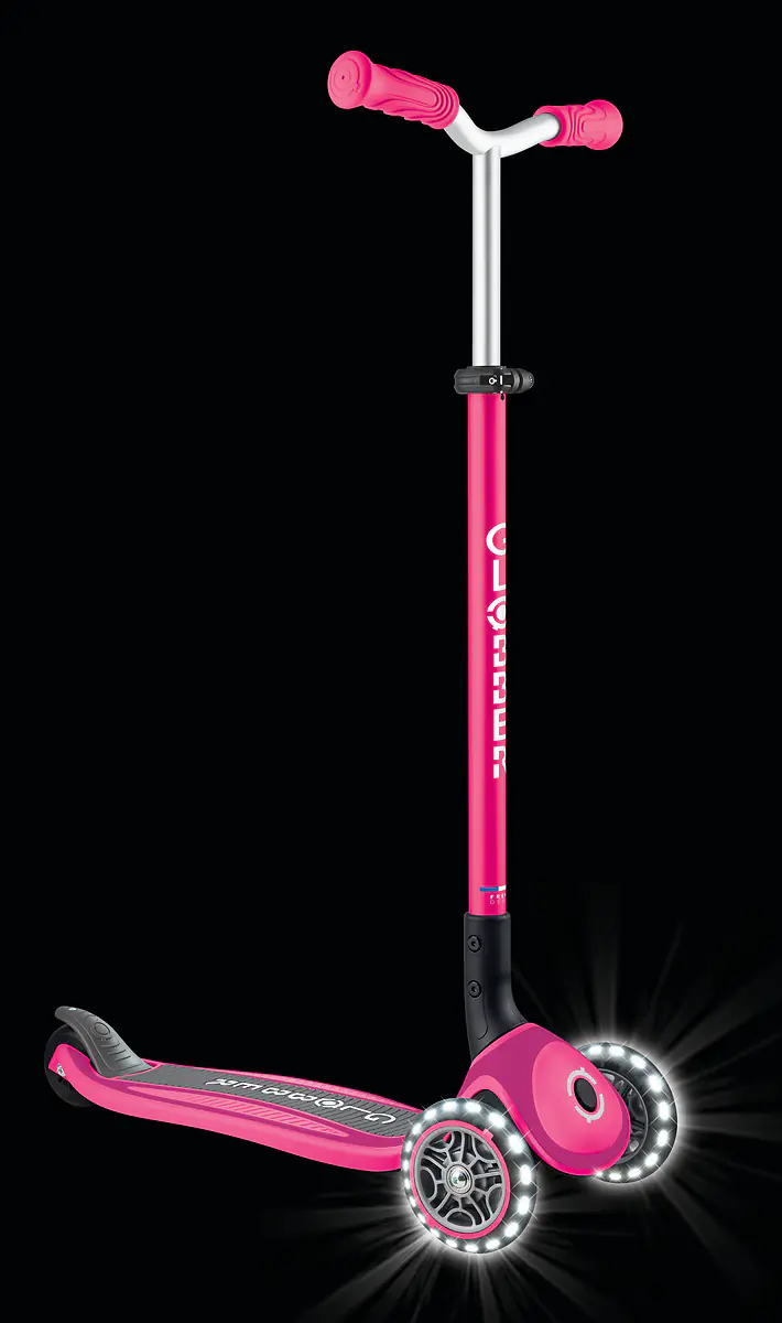 Globber Scooter für Kinder Master mit Leuchtrollen Lights pink/schwarz