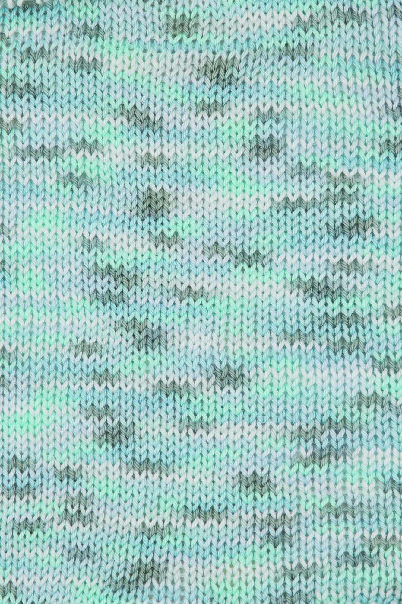 Gründl Wolle Cotton Quick print 50 g mint-blau-weiß-grau-mix color Gründl Wolle Cotton Quick print 50 g mint-blau-weiß-grau-mix color