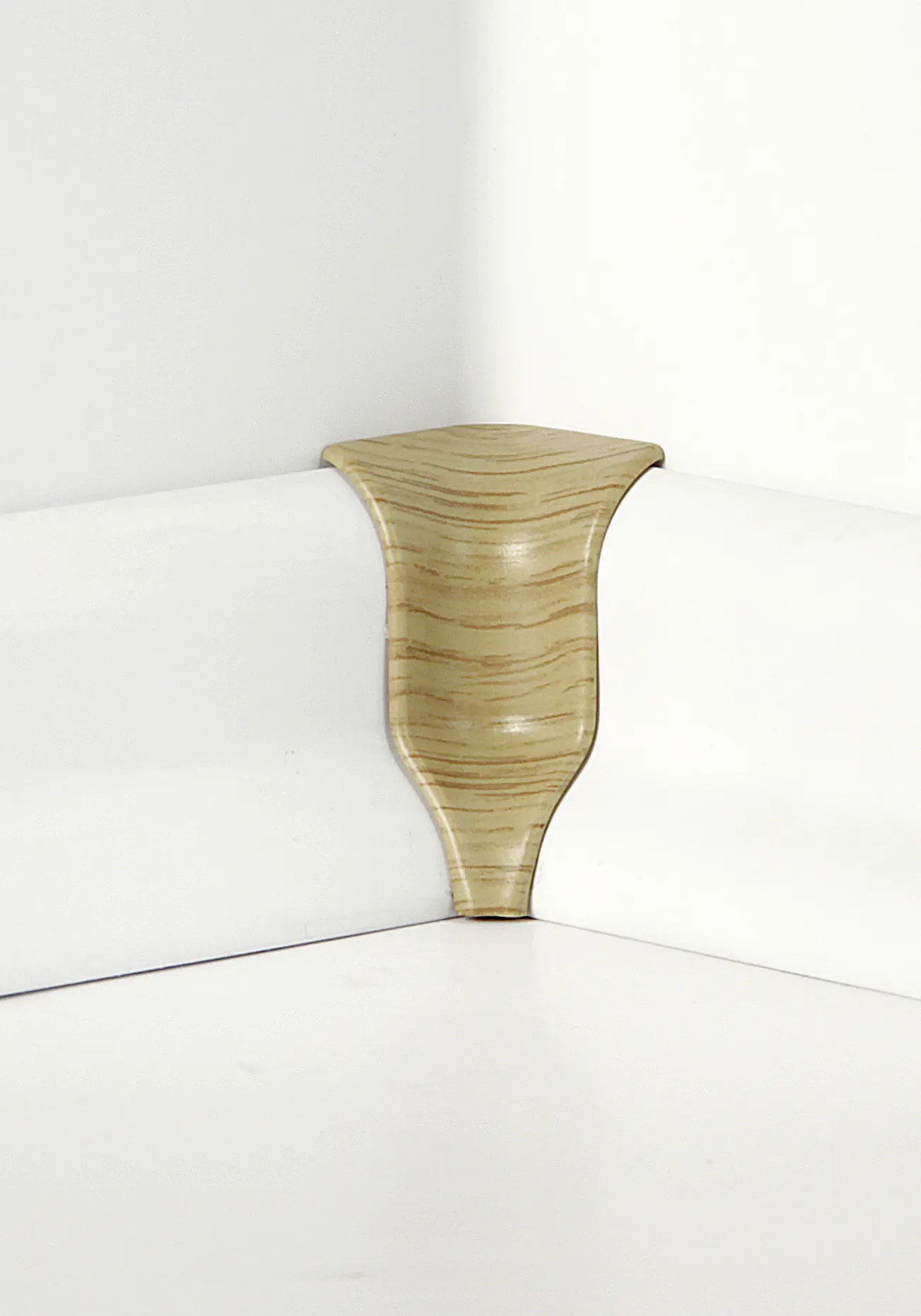 Classen Innenecke für FUXX-Laminatleiste foliert 20 x 40 mm eiche Holzpore