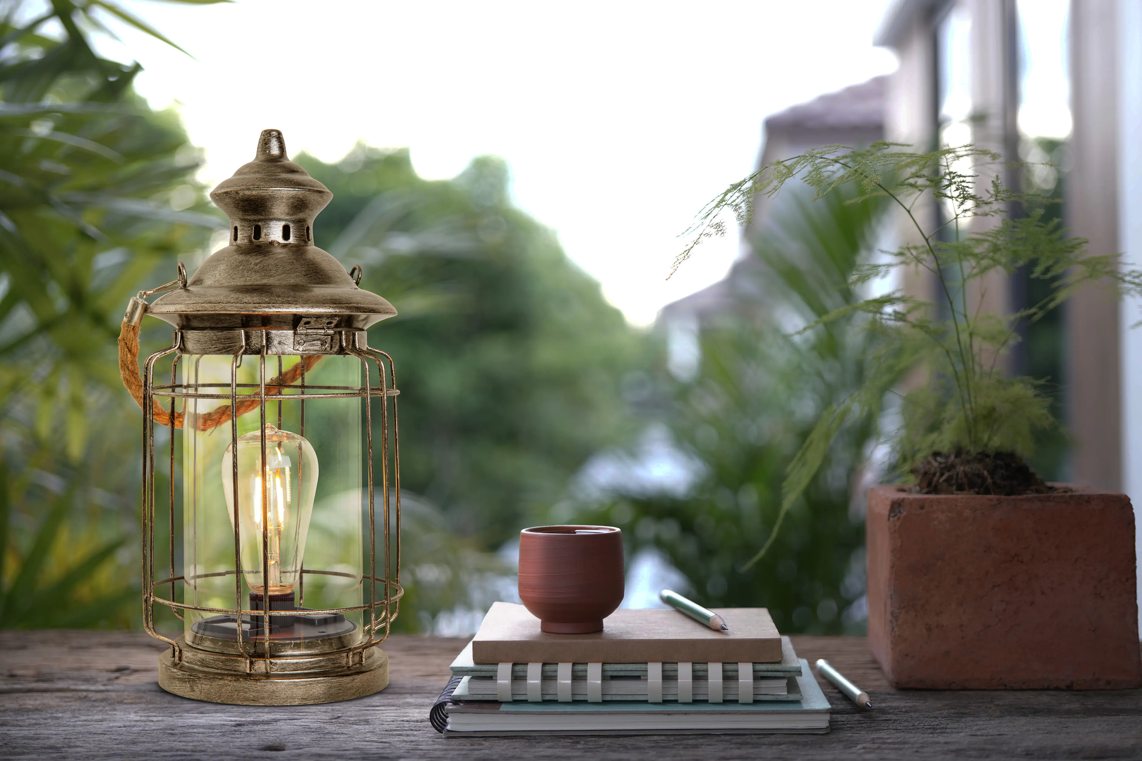 Light & More LED Solarleuchte kupfer 36 x 17 x 17 cm  Light & More LED Solarleuchte kupfer 36 x 17 x 17 cm