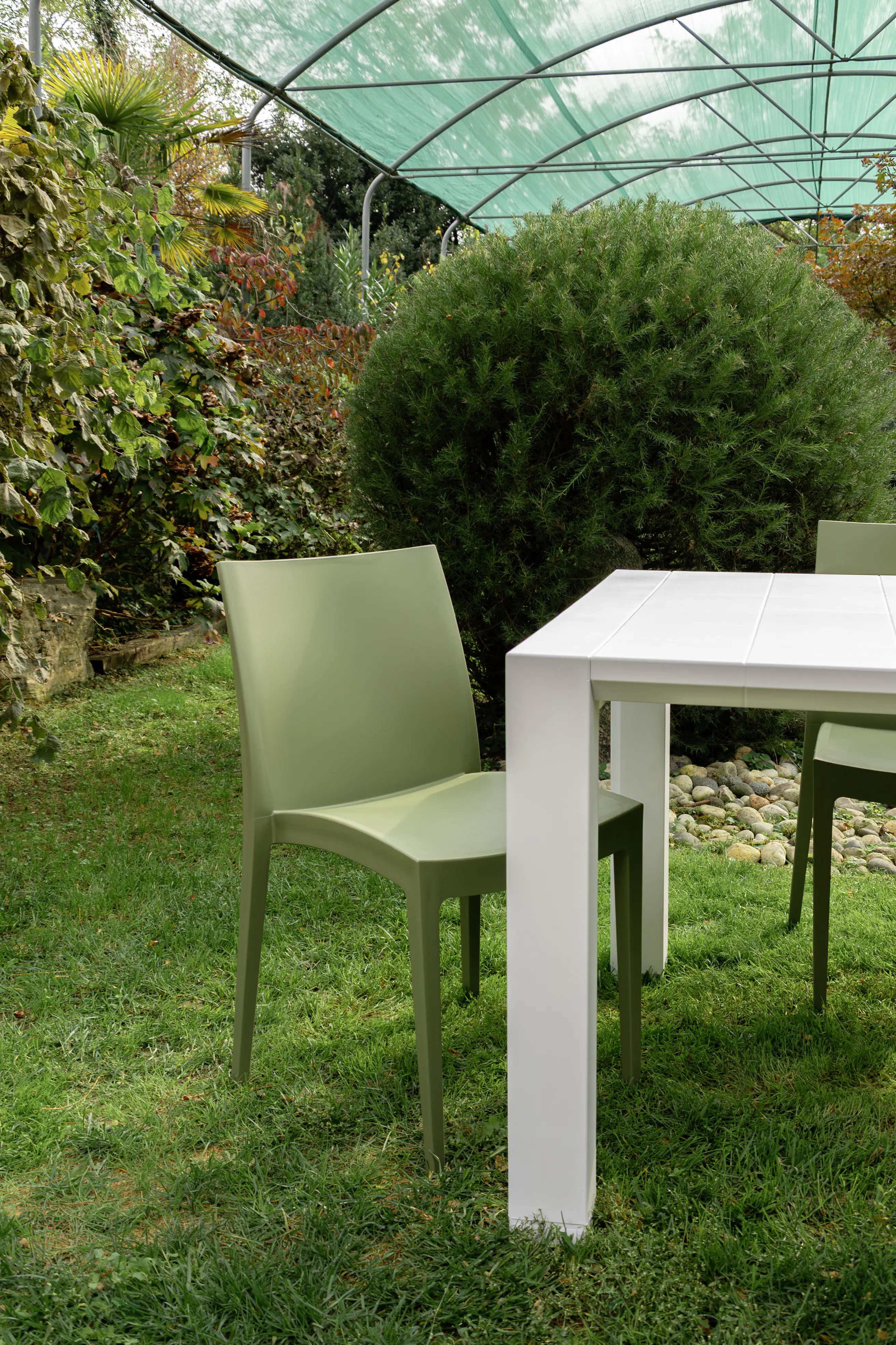 Grandsoleil Gartenstuhl Kunststoff Venice stapelbar olivgrün