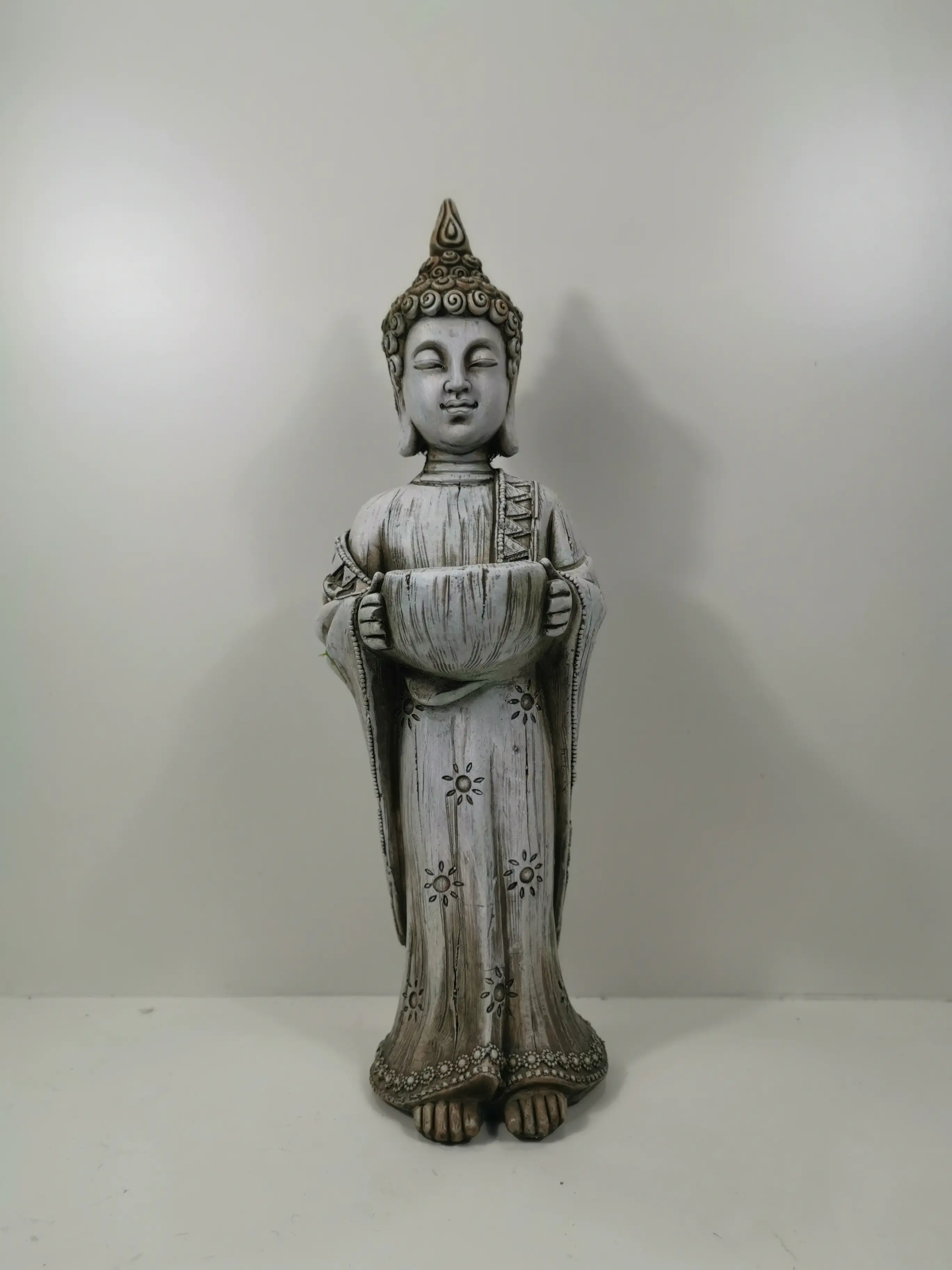 TrendLine Dekofigur Buddha 40 x 33 x 51 cm grau 