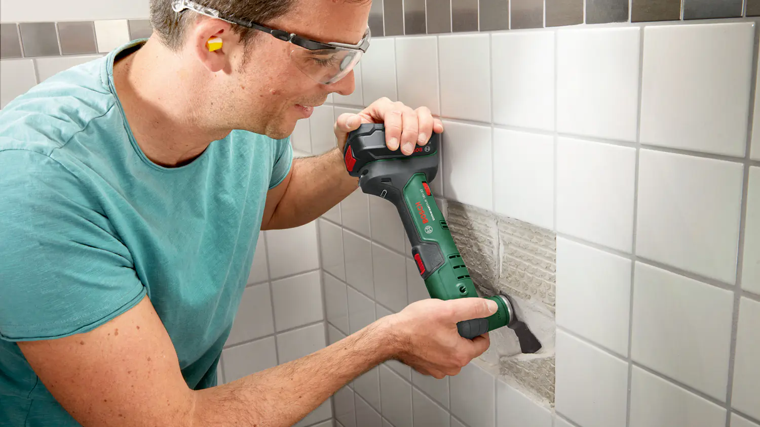 Bosch Akku-Multifunktionswerkzeug UniversalMulti 18V-32 Solo Bosch Akku-Multifunktionswerkzeug UniversalMulti 18V-32 Solo