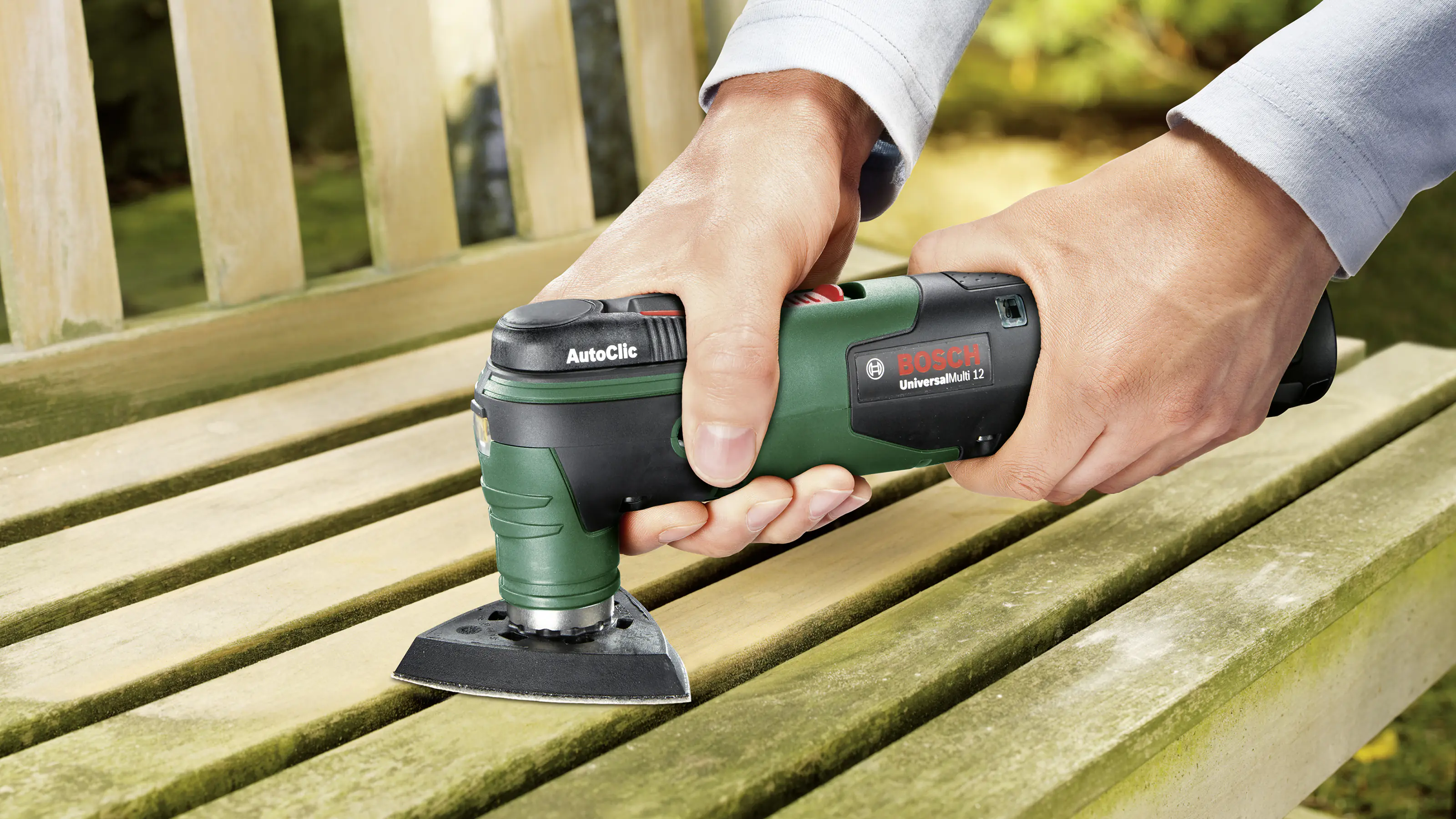 Bosch Akku-Multifunktionswerkzeug UniversalMulti 12 V Bosch Akku-Multifunktionswerkzeug UniversalMulti 12 V