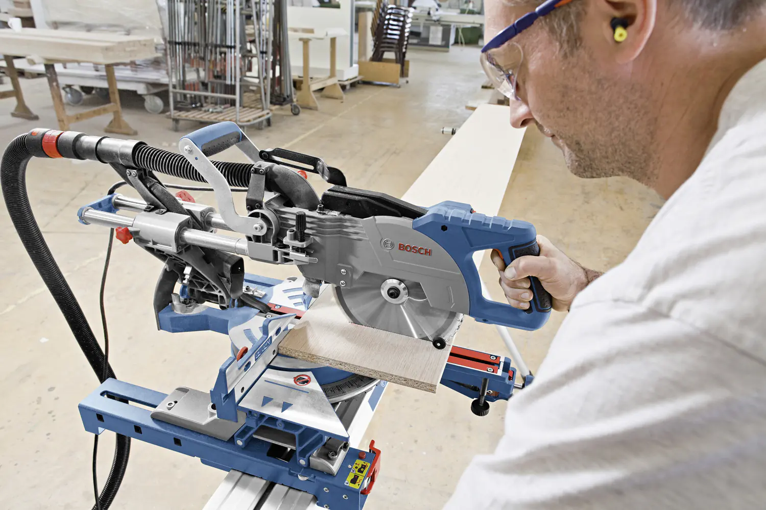 Bosch Professional Paneelsäge GCM 8 SJL