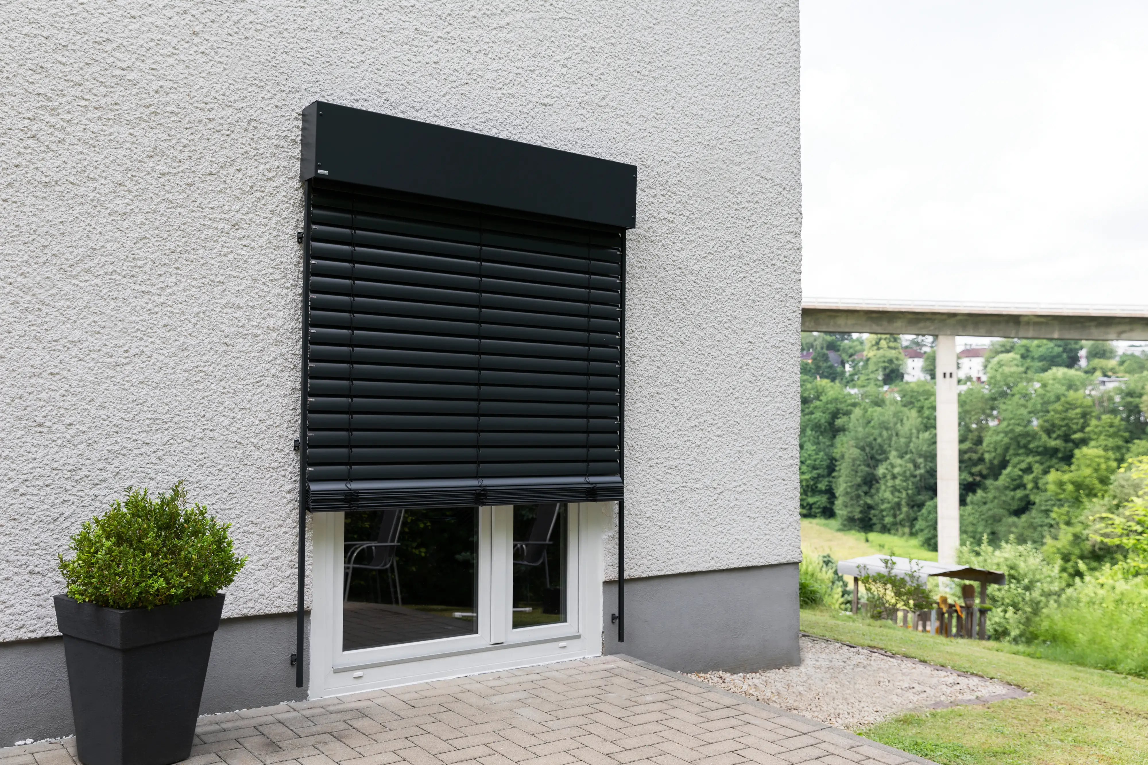 Schellenberg Raffstore Express, anthrazit 120 x 160 cm, Blende 25 cm Schellenberg Raffstore Express, anthrazit 120 x 160 cm, Blende 25 cm