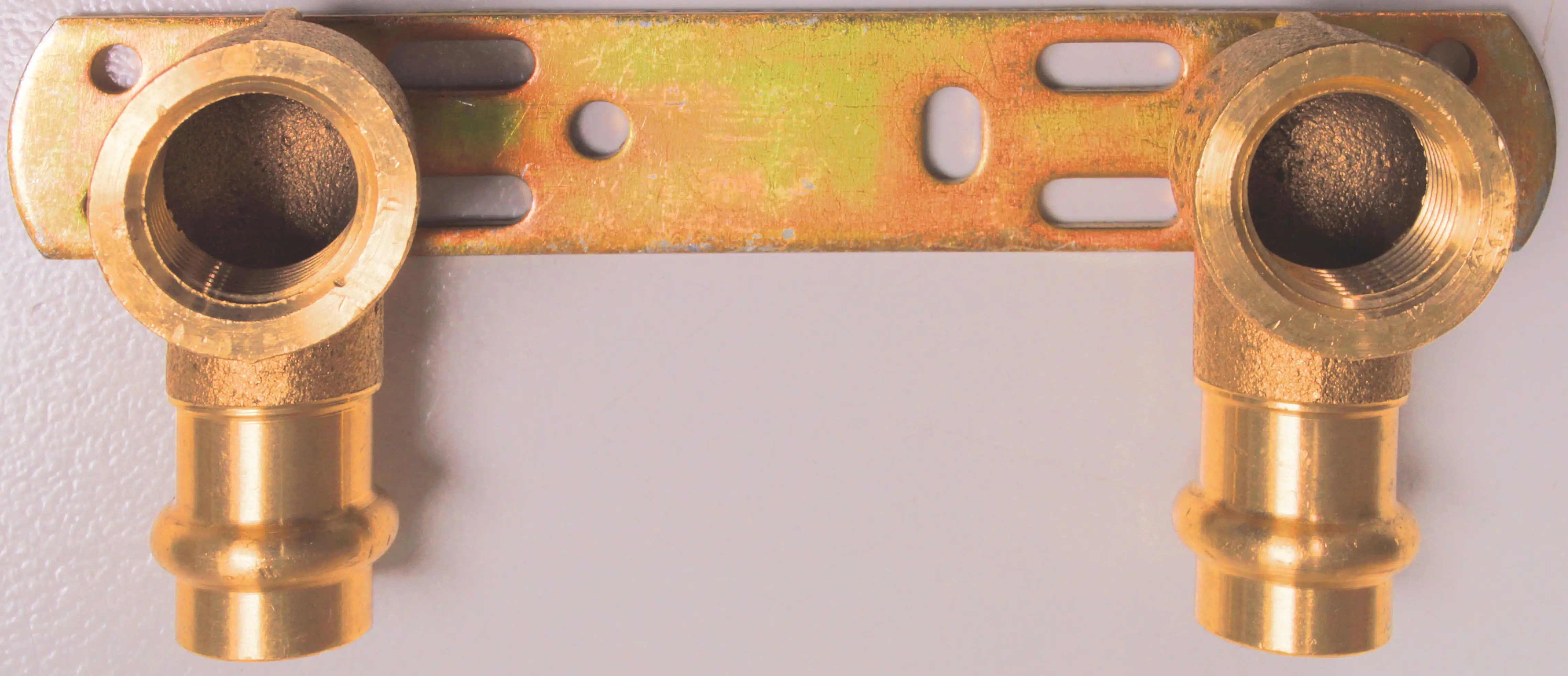 Cornat Press-Montageeinheit Rotguss, ø 15 mm, 1/2" IG, 100 mm