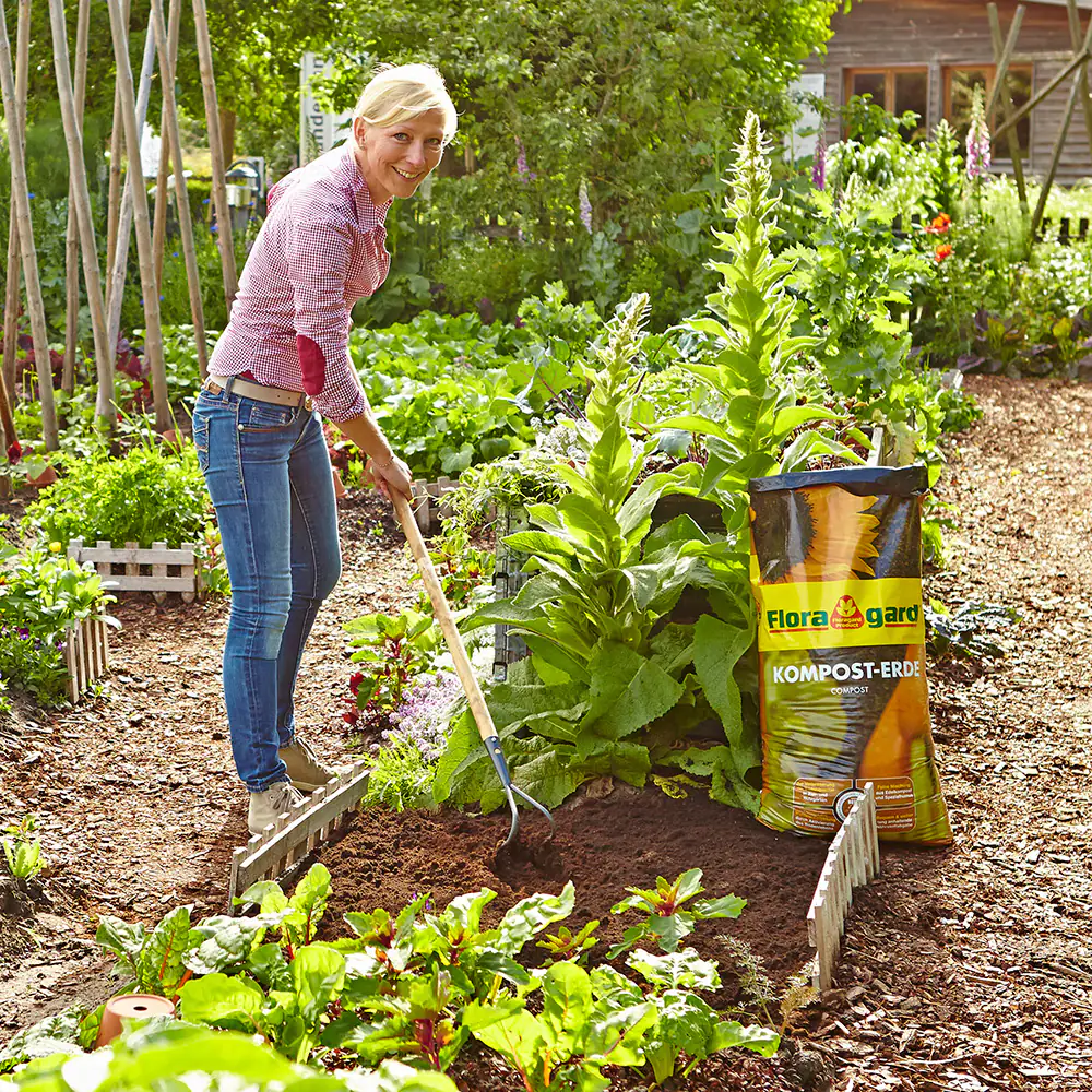 4006398411424_4 Floragard Bio Komposterde 50 L
