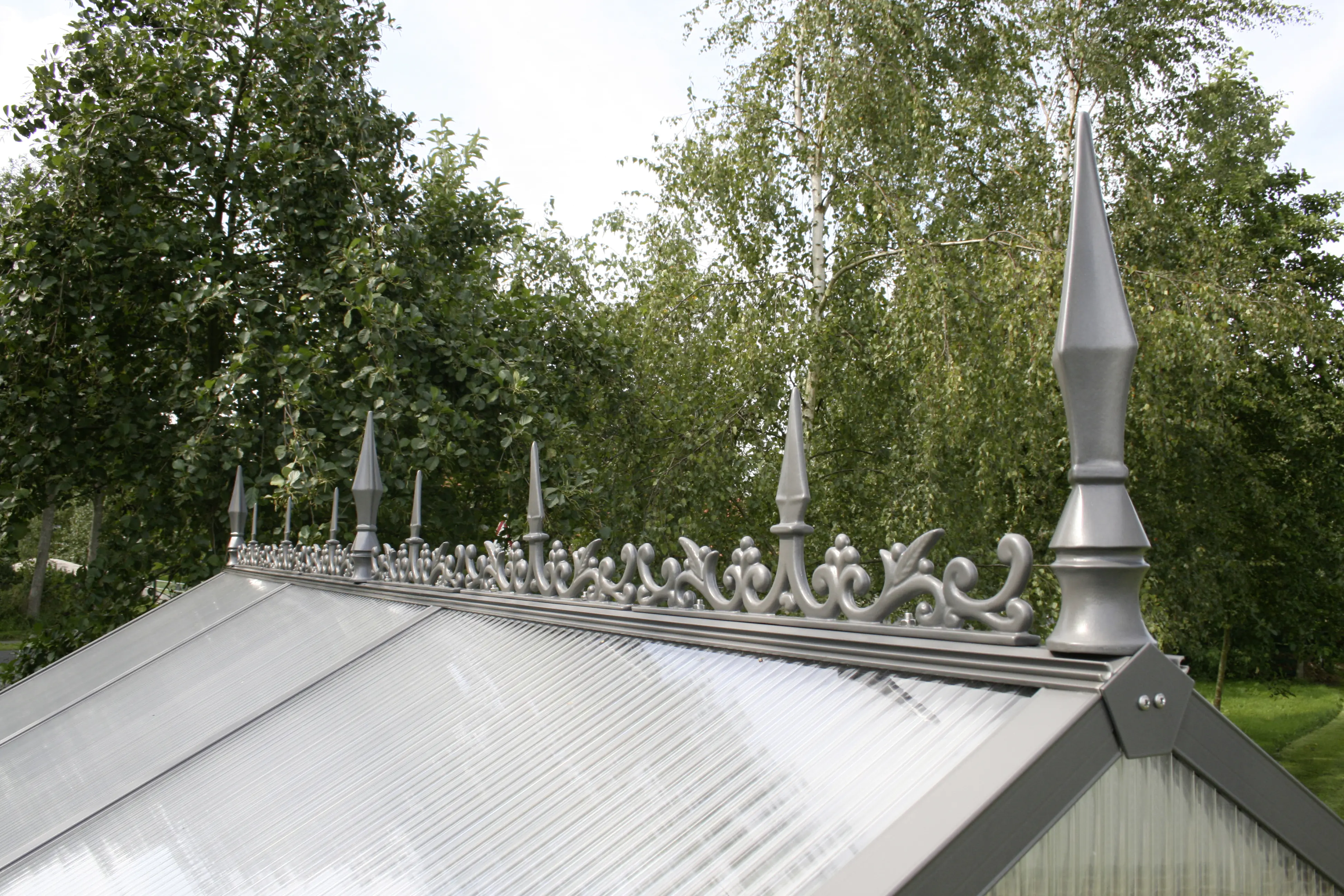 KGT Firstverzierung f. Gewächshaus Typ III pressblank