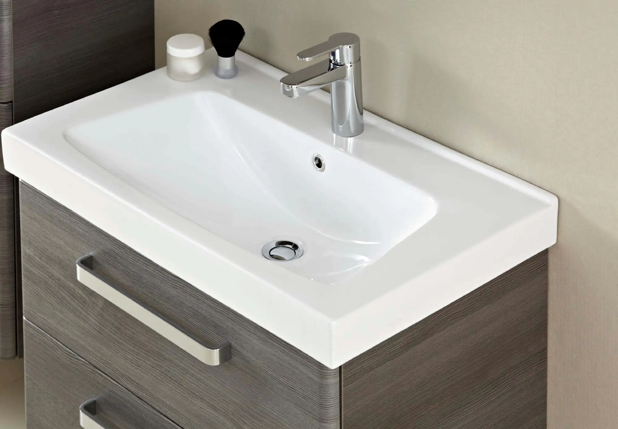 Pelipal Badmöbel-Set Pineo Sangallo Grau mit Keramik-Waschtisch und Unterschrank 115 cm