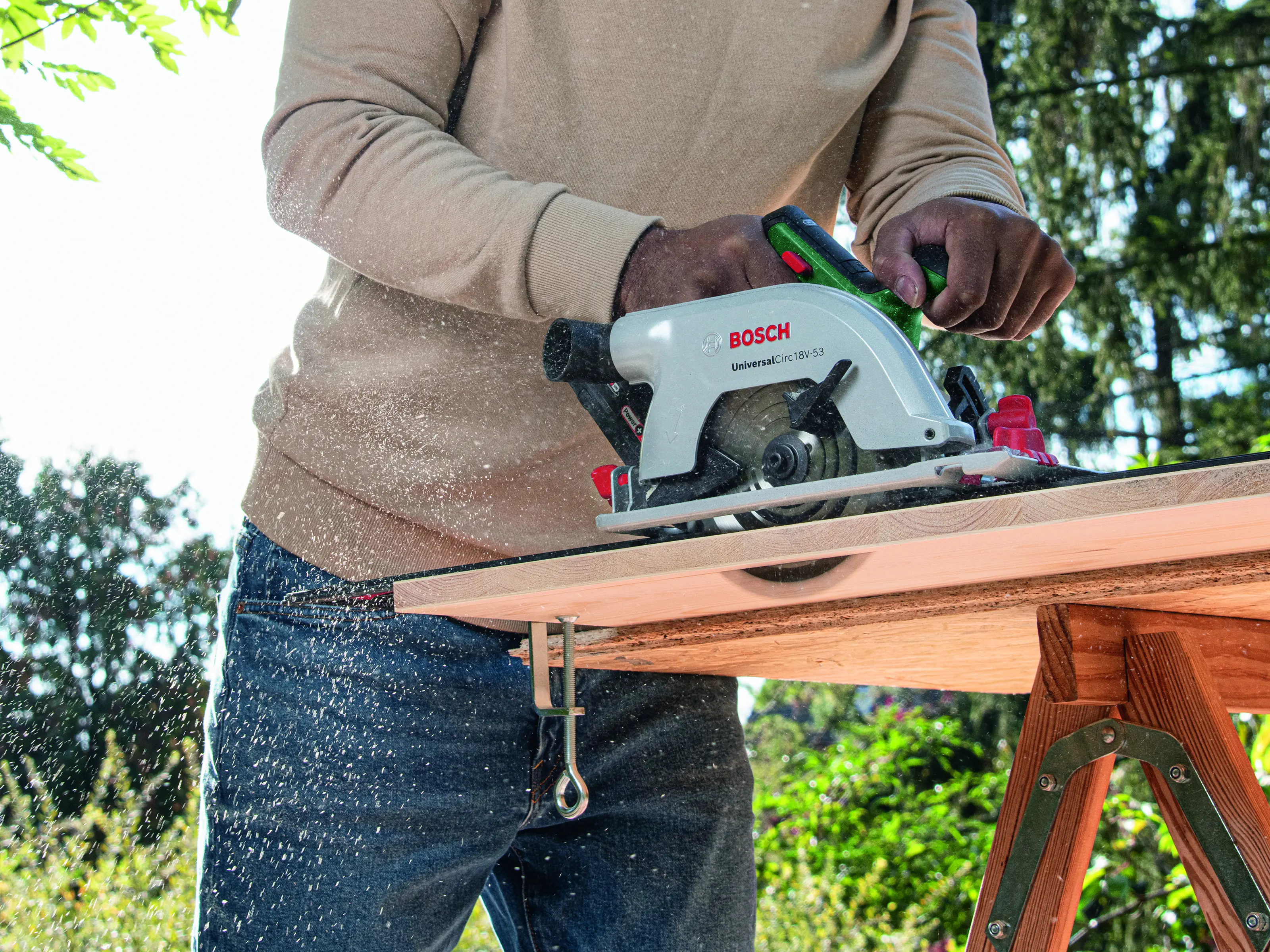 Bosch Akku-Kreissäge UniversalCirc 18V-53 Solo Bosch Akku-Kreissäge UniversalCirc 18V-53 Solo