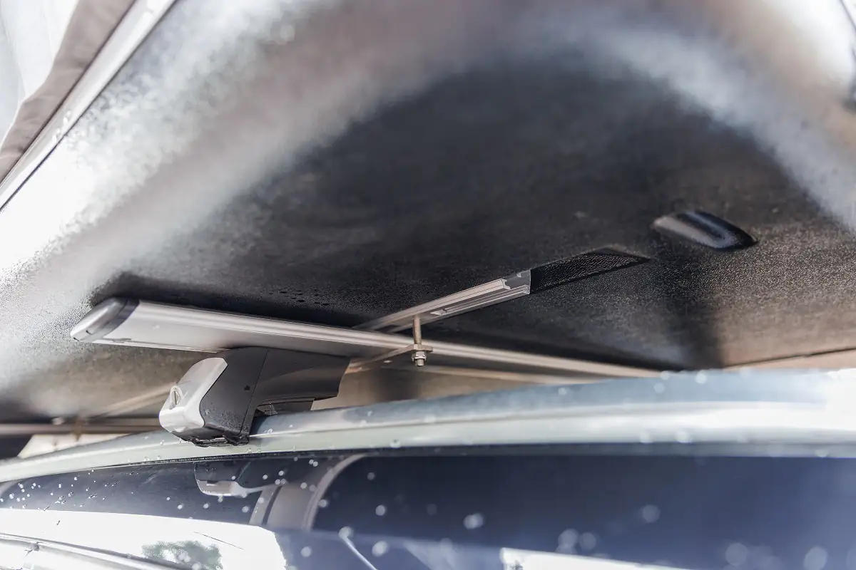 TPV Hartschalen Autodachzelt für 2 Personen TPV Hartschalen Autodachzelt für 2 Personen