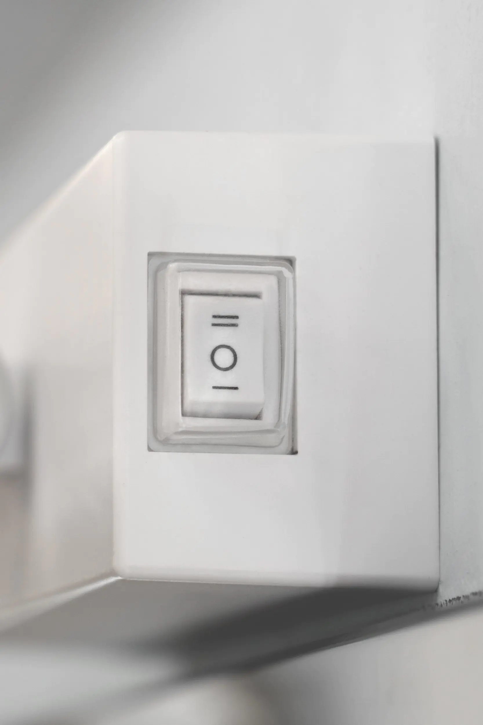 Eglo Spiegelleuchte Verdello weiß 60 x 6 cm