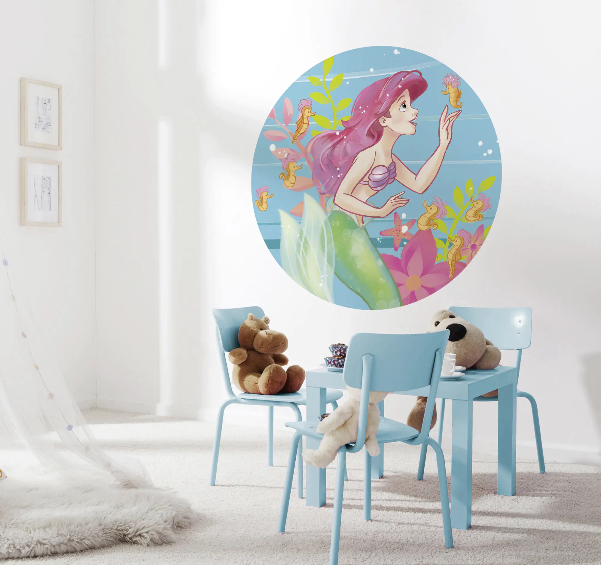 Komar Vlies Fototapete Dot Ariel Seahorses Ø 128 cm, selbstklebend Komar Vlies Fototapete Dot Ariel Seahorses Ø 128 cm, selbstklebend