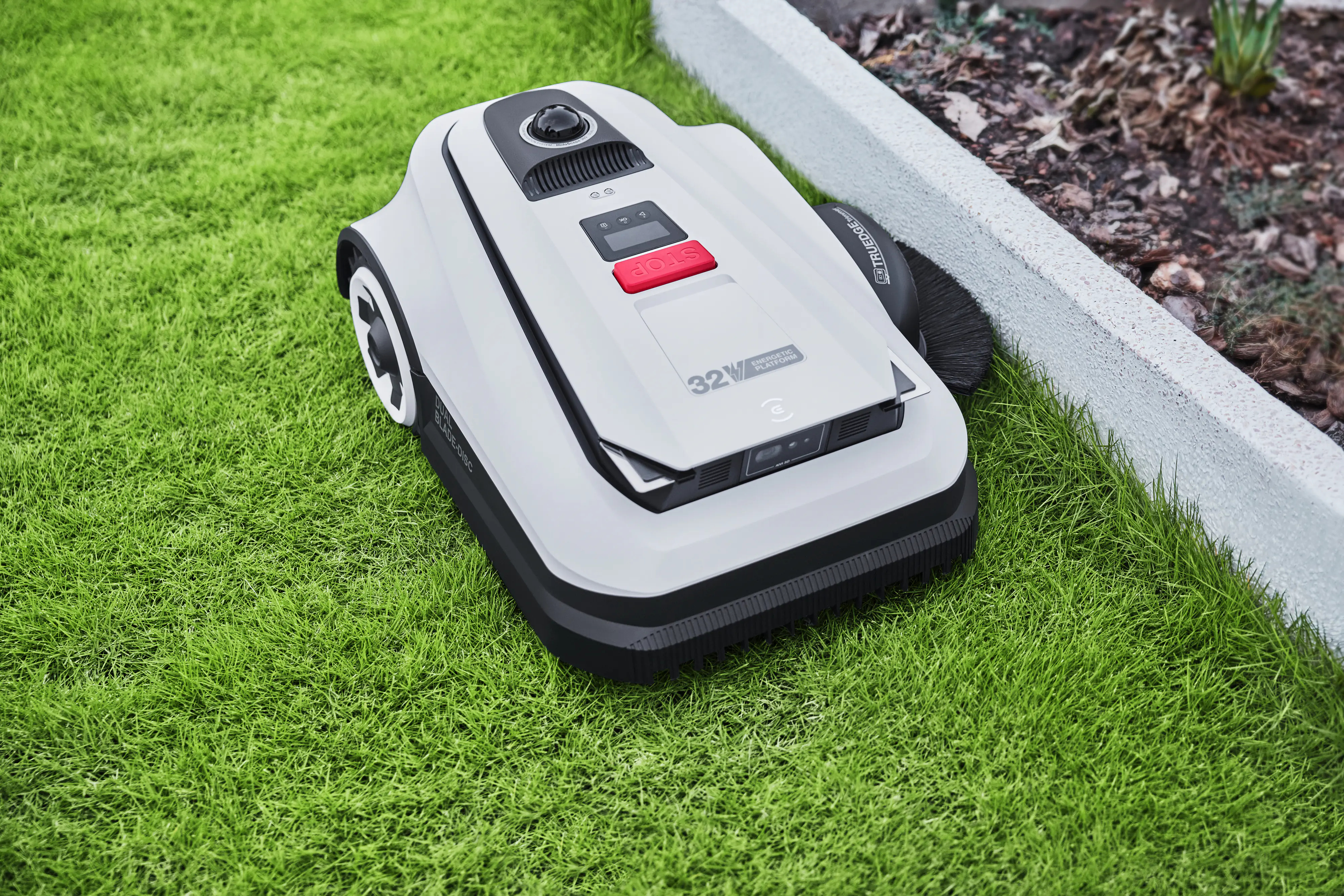 ECOVACS Mähroboter GOAT A3000 LiDAR Pro - 33 cm Schnittbreite 3000 m² 32 V