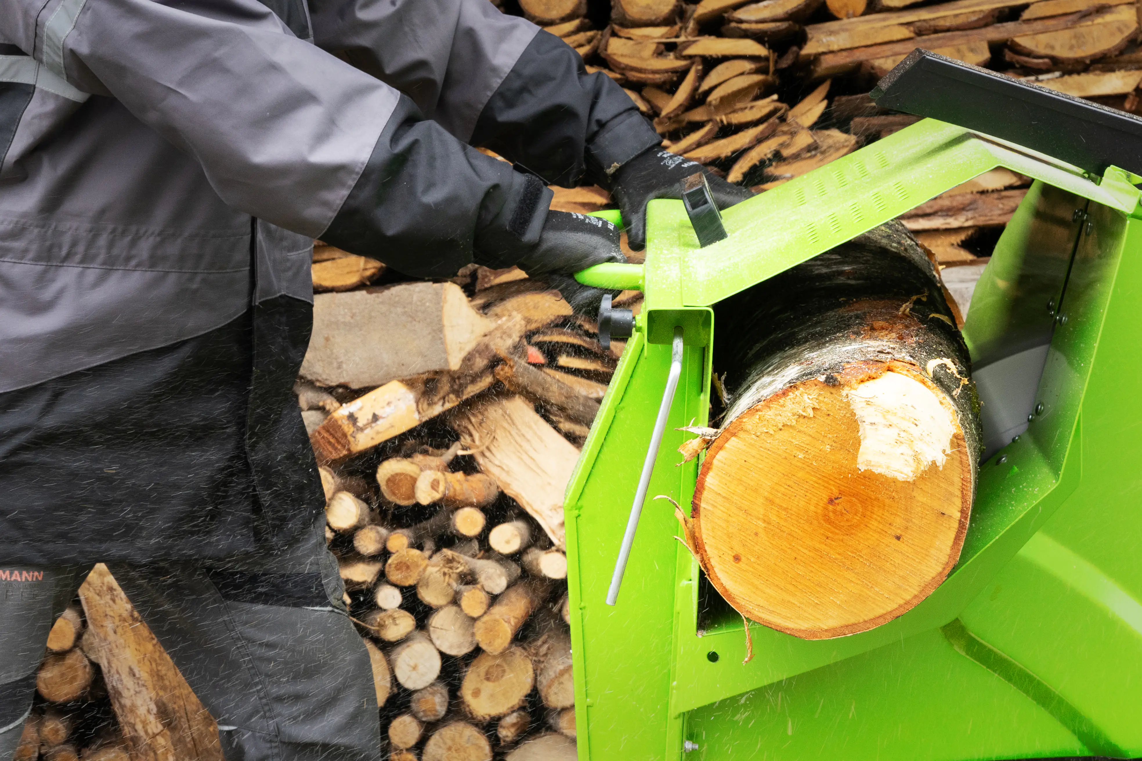 Zipper Wippkreissäge ZI-WP700TN Werkstücklänge 300 -1000 mm Ø 250 mm