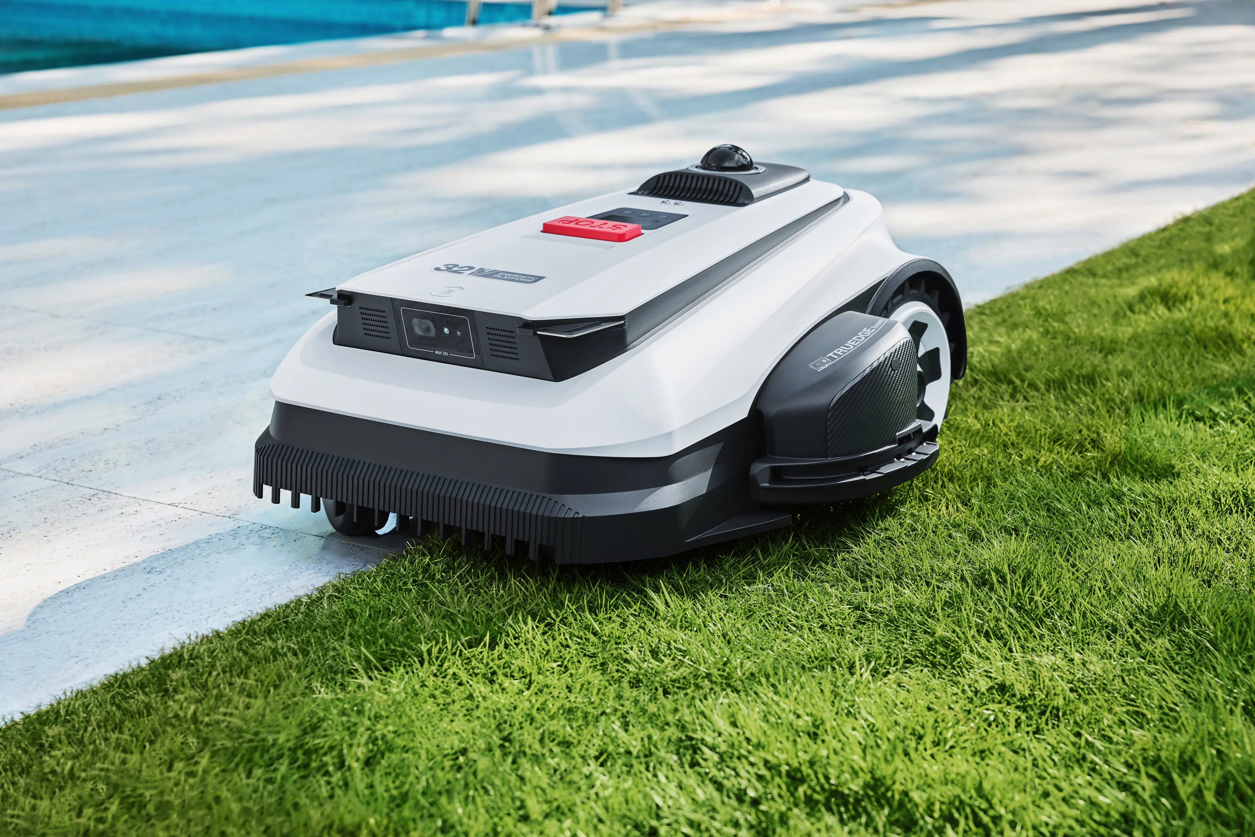 ECOVACS Mähroboter GOAT A3000 LiDAR Pro - 33 cm Schnittbreite 3000 m² 32 V