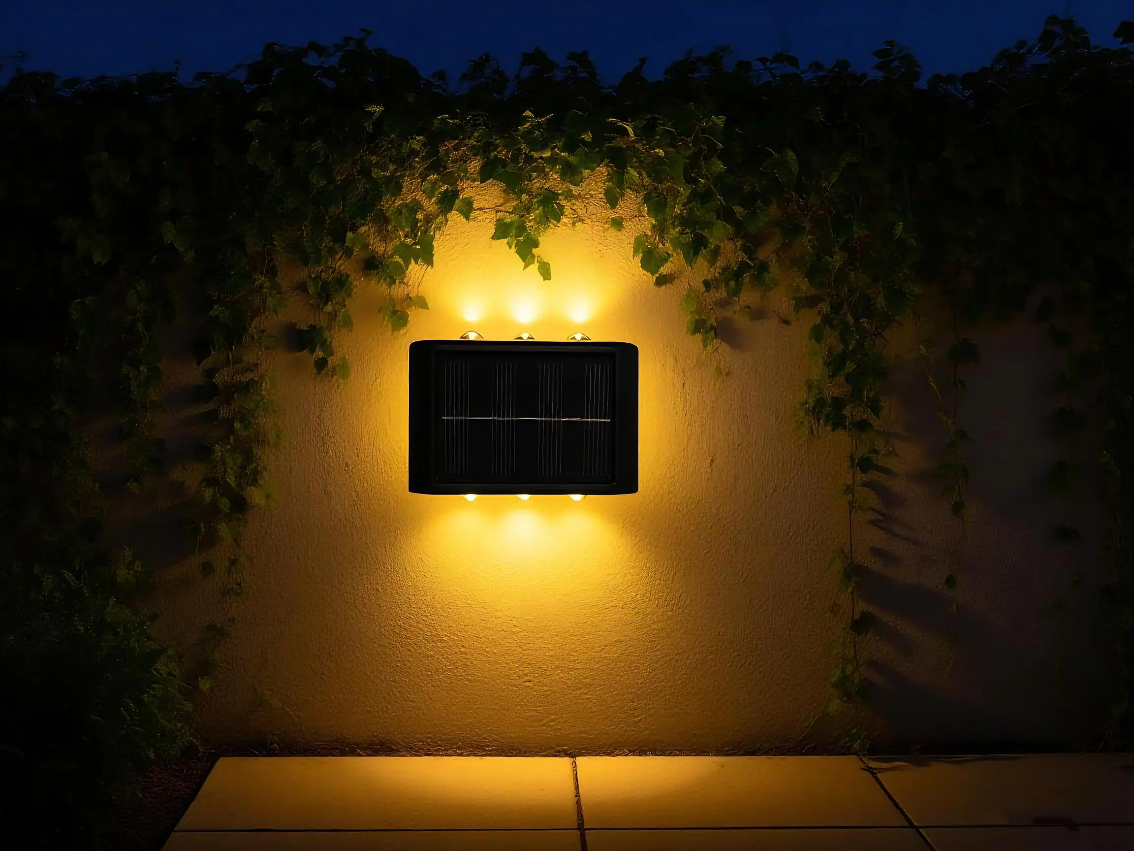 Dapo LED Solar Wandleuchte Kanu 8,9 cm warmweiß