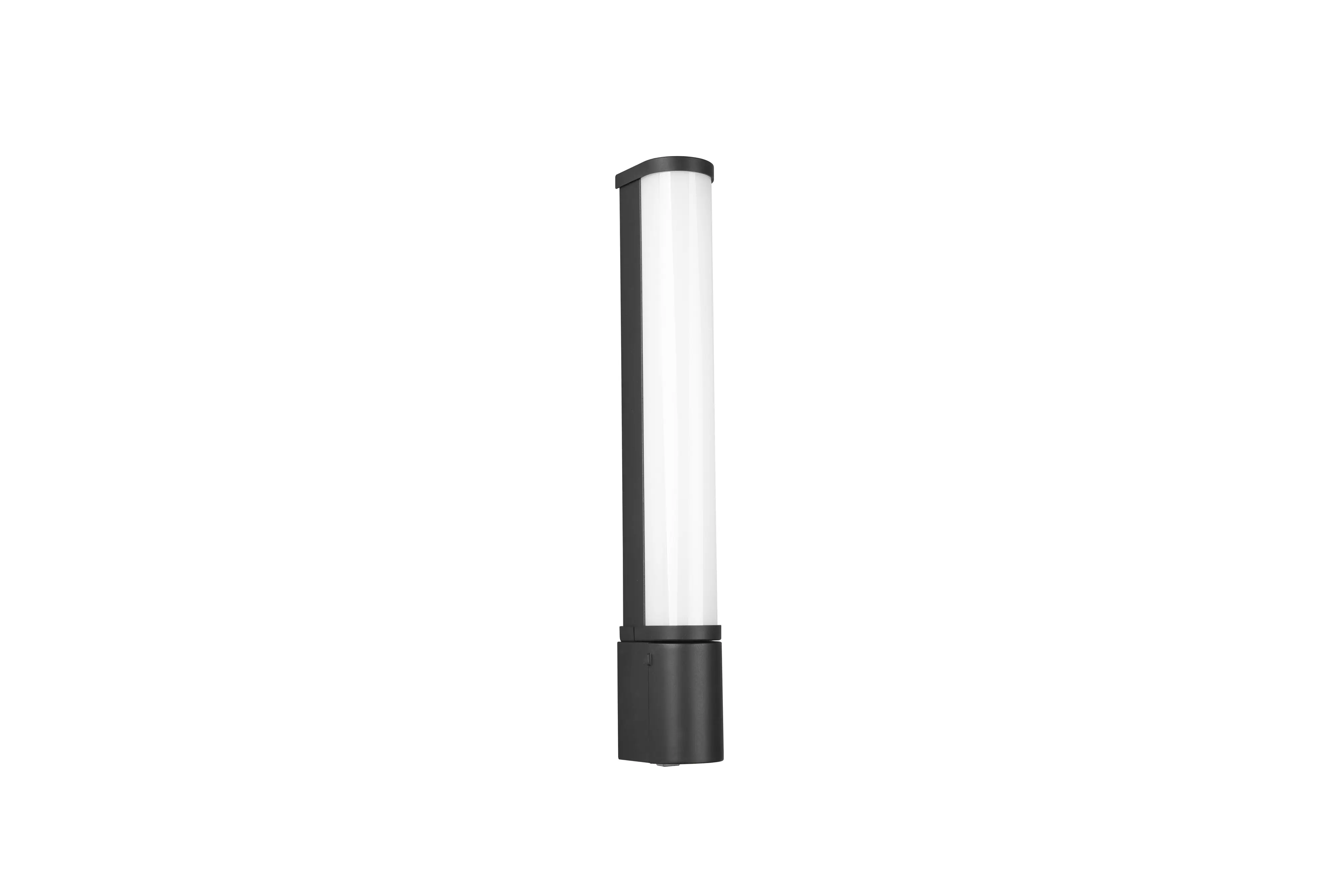 Trio LED-Wandleuchte Piera schwarz matt Steckdose warmweiß