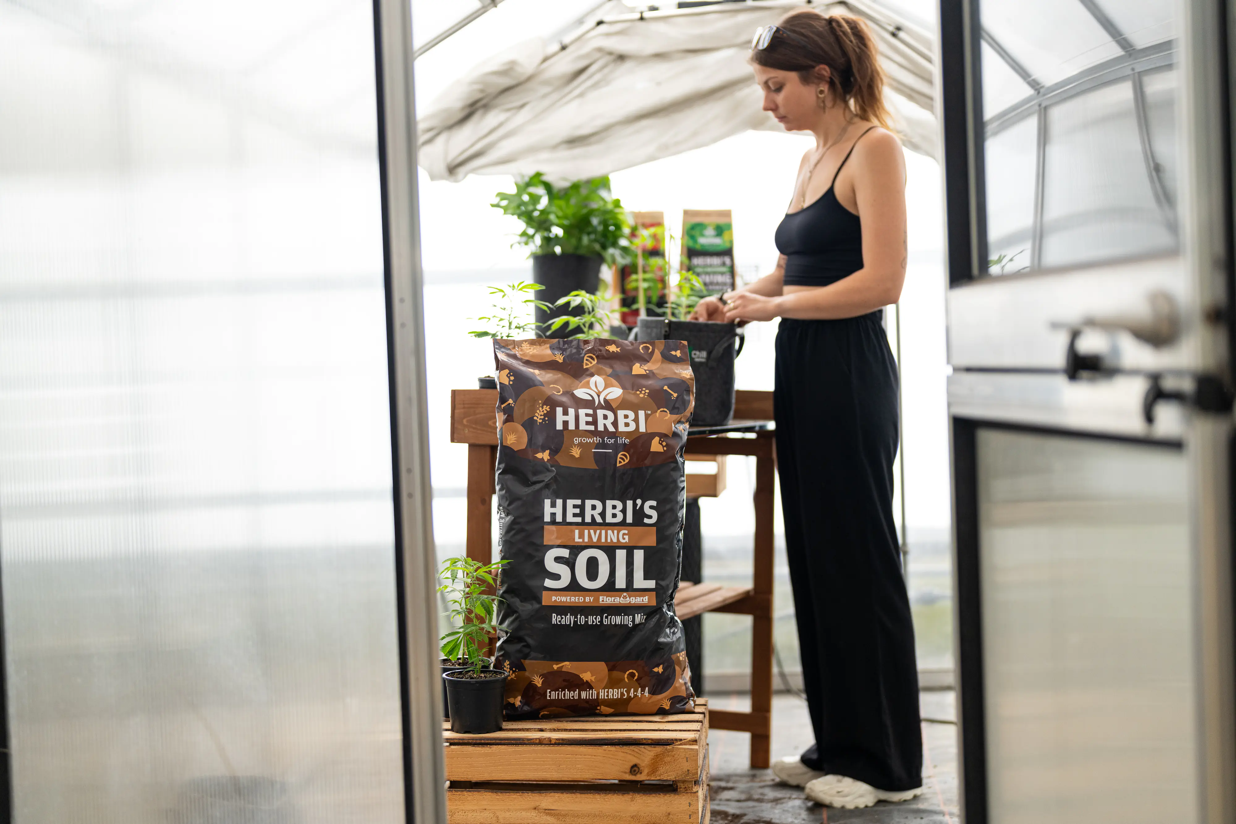 Herbi's Living Soil Grow Erde torffrei 40 L