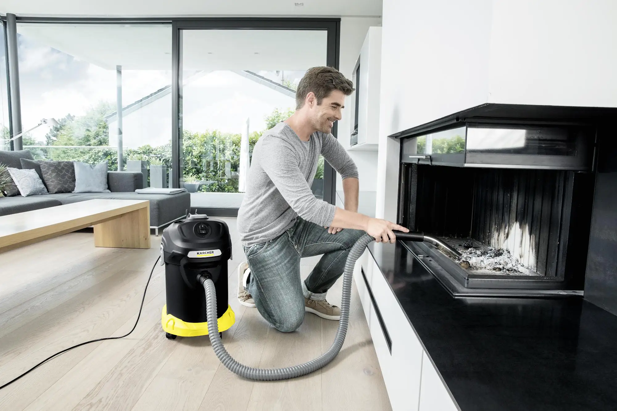 Kärcher Aschesauger AD 4 Premium 600 W 17 l für Grill und Kamin Kärcher Aschesauger AD 4 Premium 600 W 17 l für Grill und Kamin