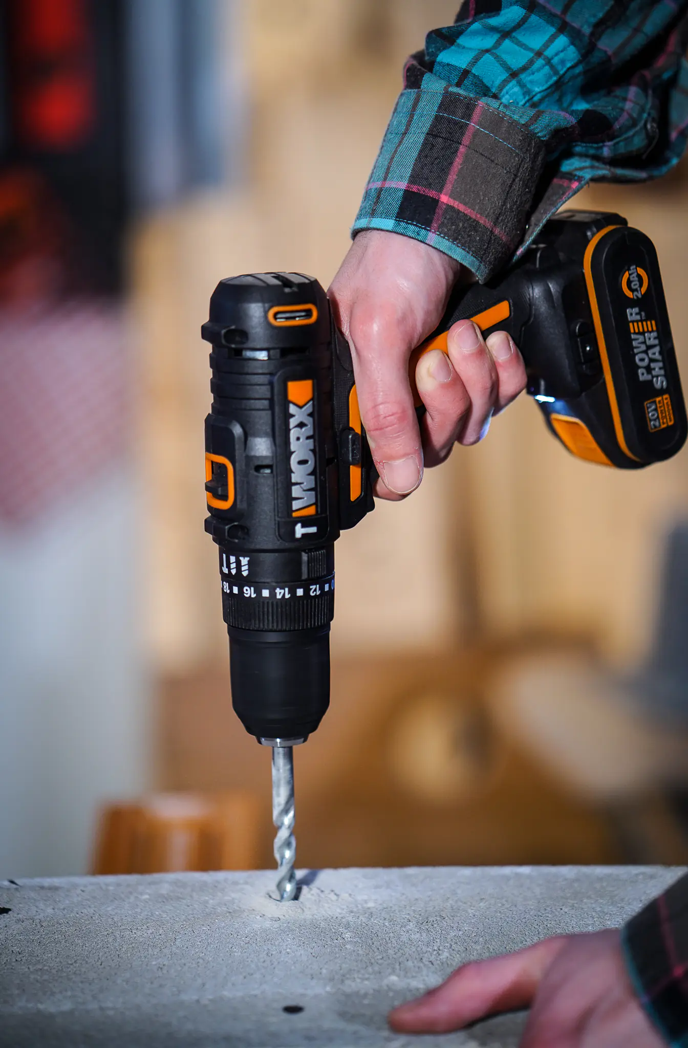 Worx Akku-Bohrschrauber WX100 20 V inkl. Akku Ladegerät & Tasche