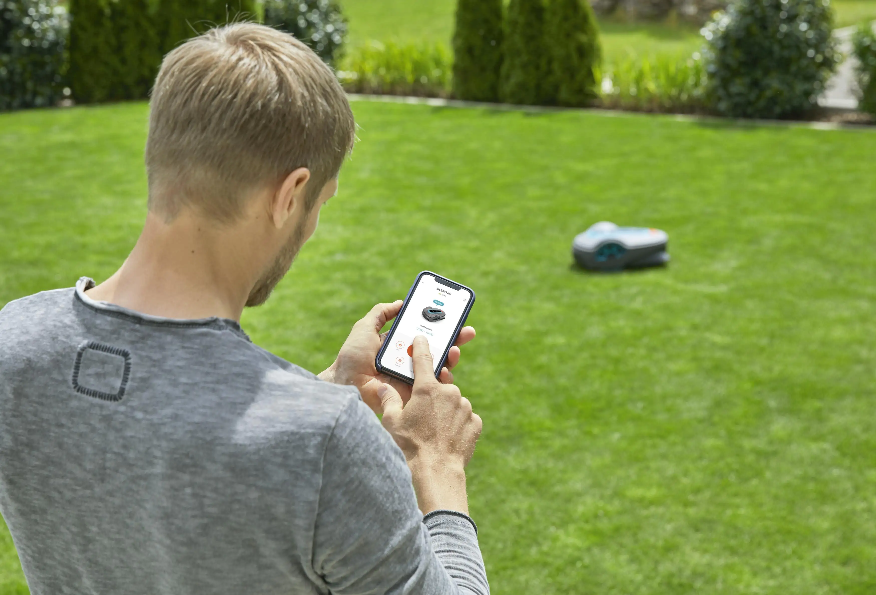 4078500062800_3 Gardena Mähroboter SILENO city 600 18 V/2 Ah 16 cm Schnittbreite