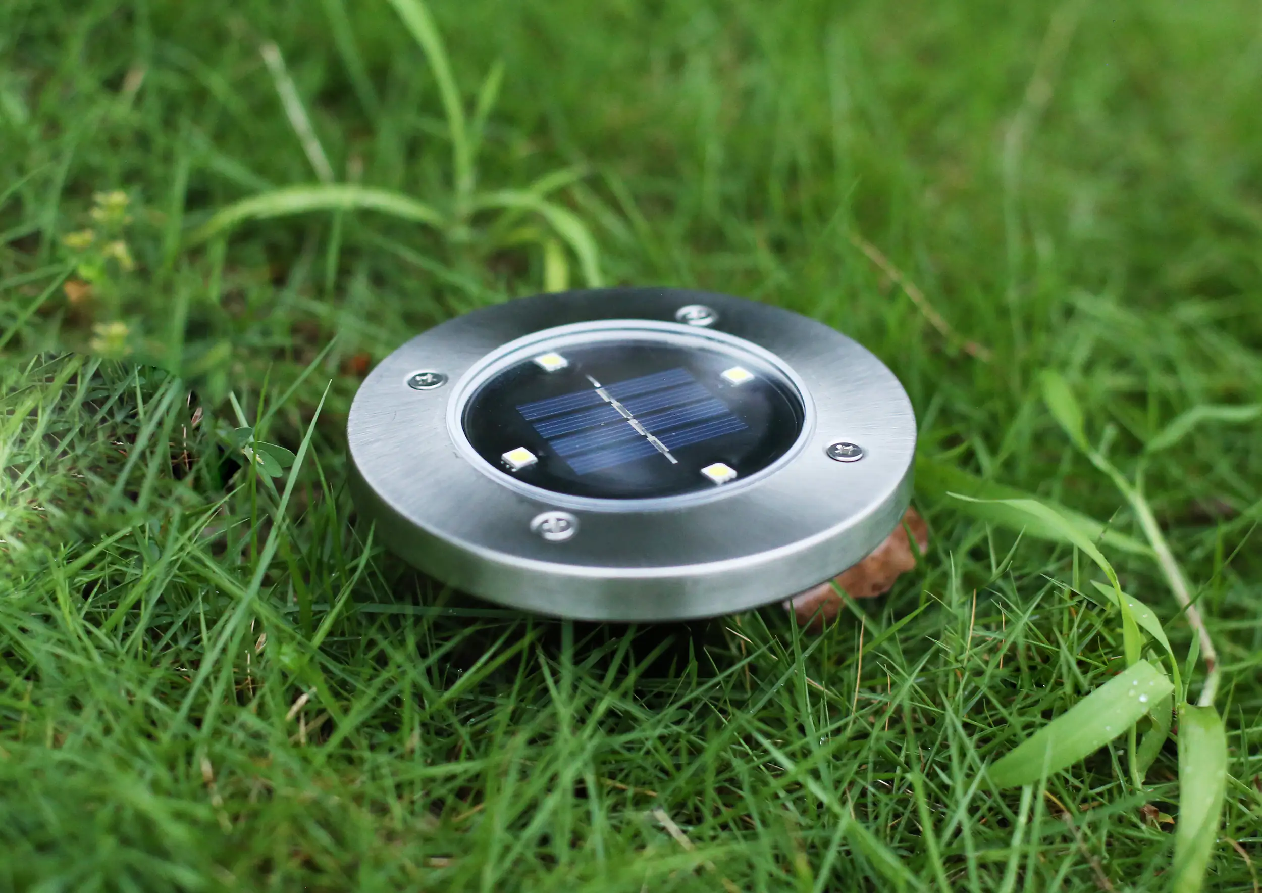 TrendLine LED Solarbodenleuchte 4 weiße LED