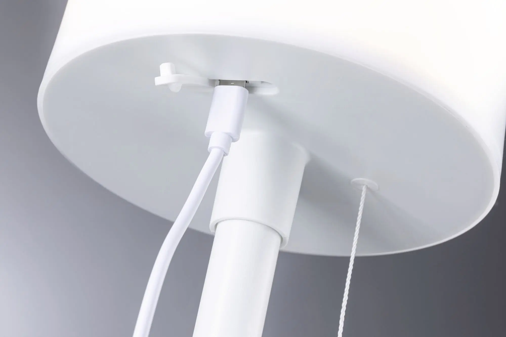 Paulmann Solar-Akku-Tischleuchte Bartja weiß 24 cm warmweiß