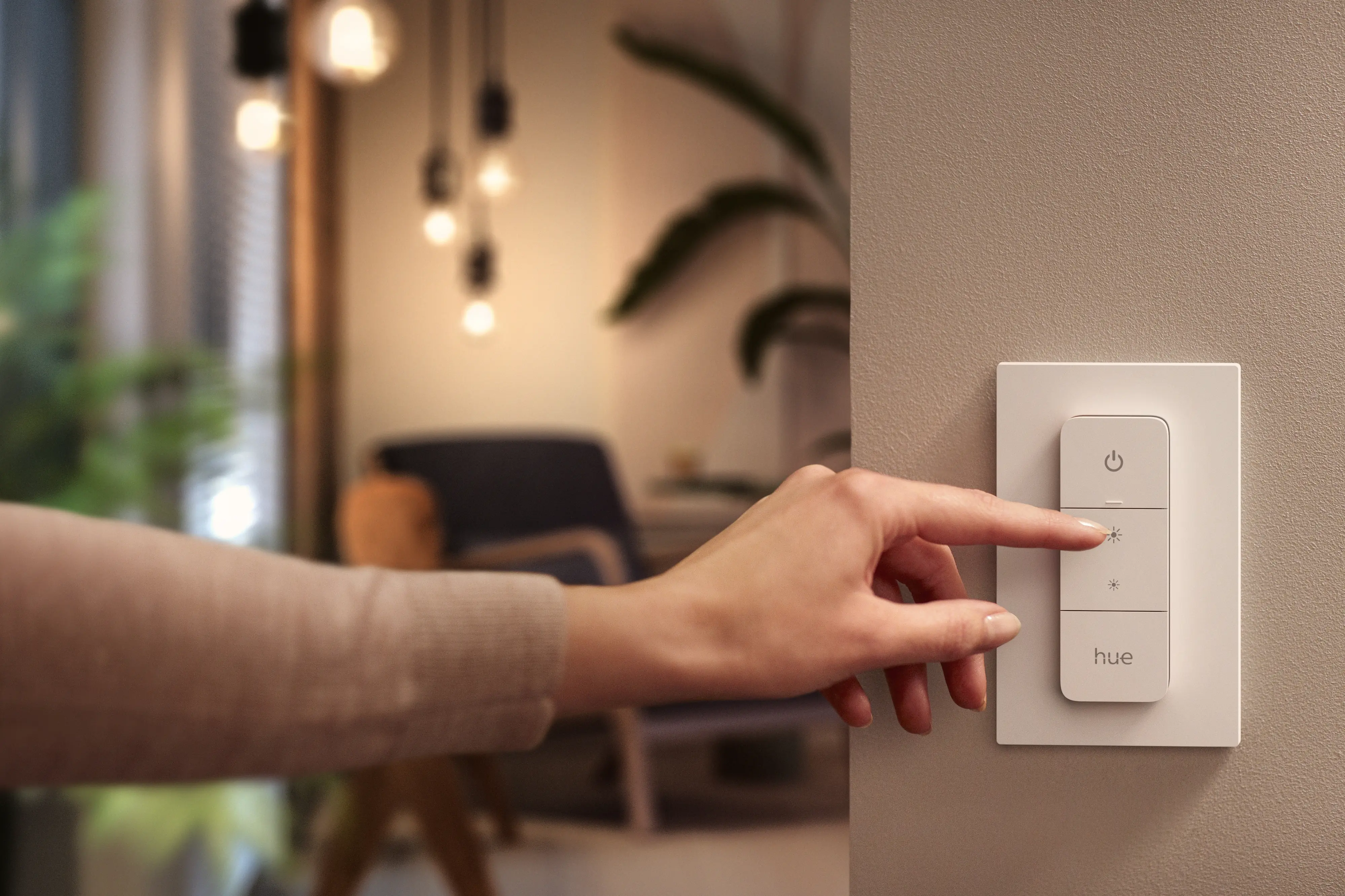 Philips Hue LED Deckenleuchte 3er Spot Runner 14 x 51,6 cm  weiß Philips Hue LED Deckenleuchte 3er Spot Runner 14 x 51,6 cm  weiß