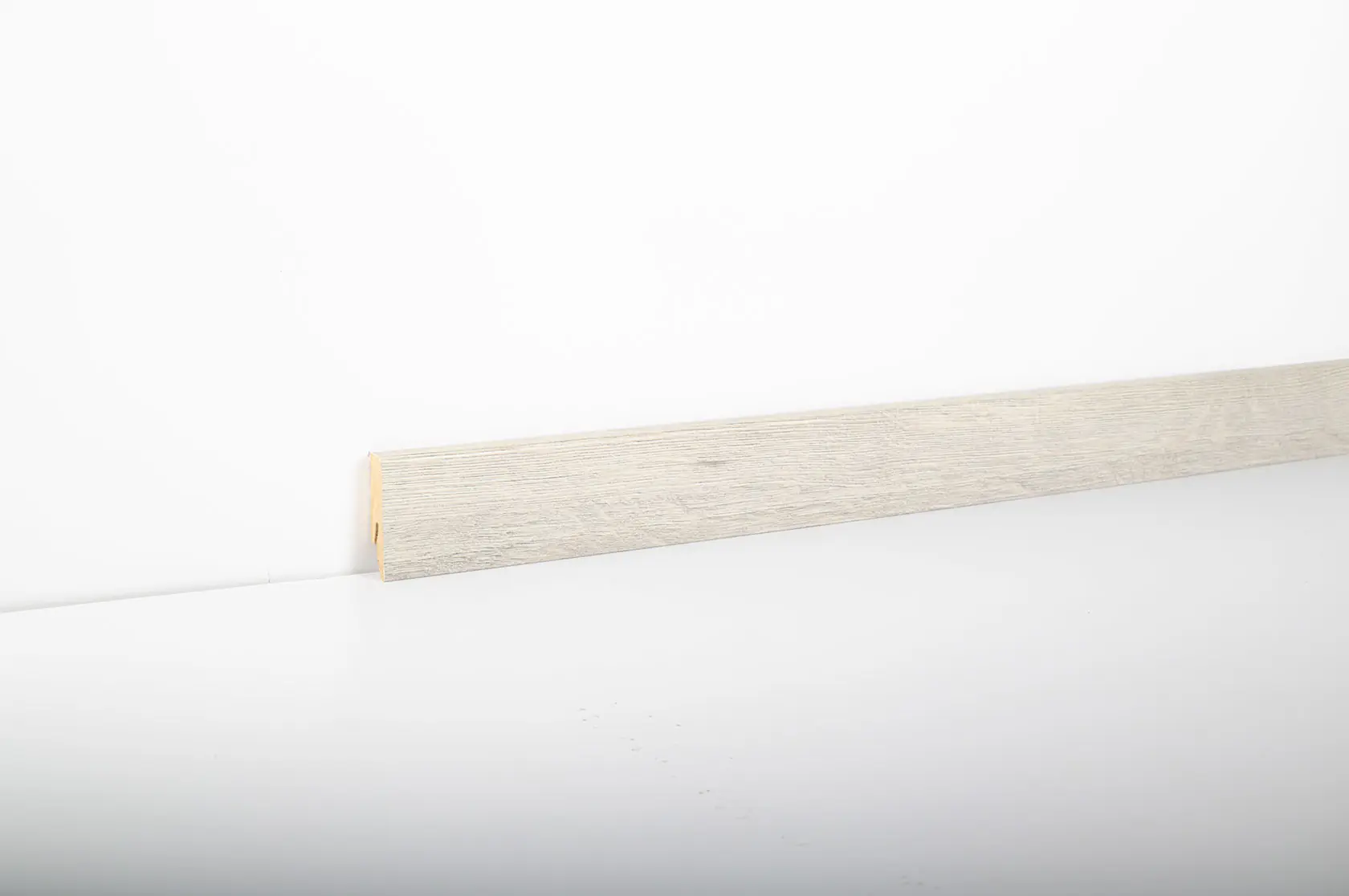 Classen Clip-Fußleiste 240 cm 58 x 19 mm Irvine Classen Clip-Fußleiste 240 cm 58 x 19 mm Irvine