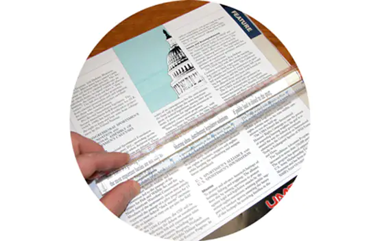 Carson Lesestab MR-20 mit 1,5-fach Vergrößerung und Linealfunktion