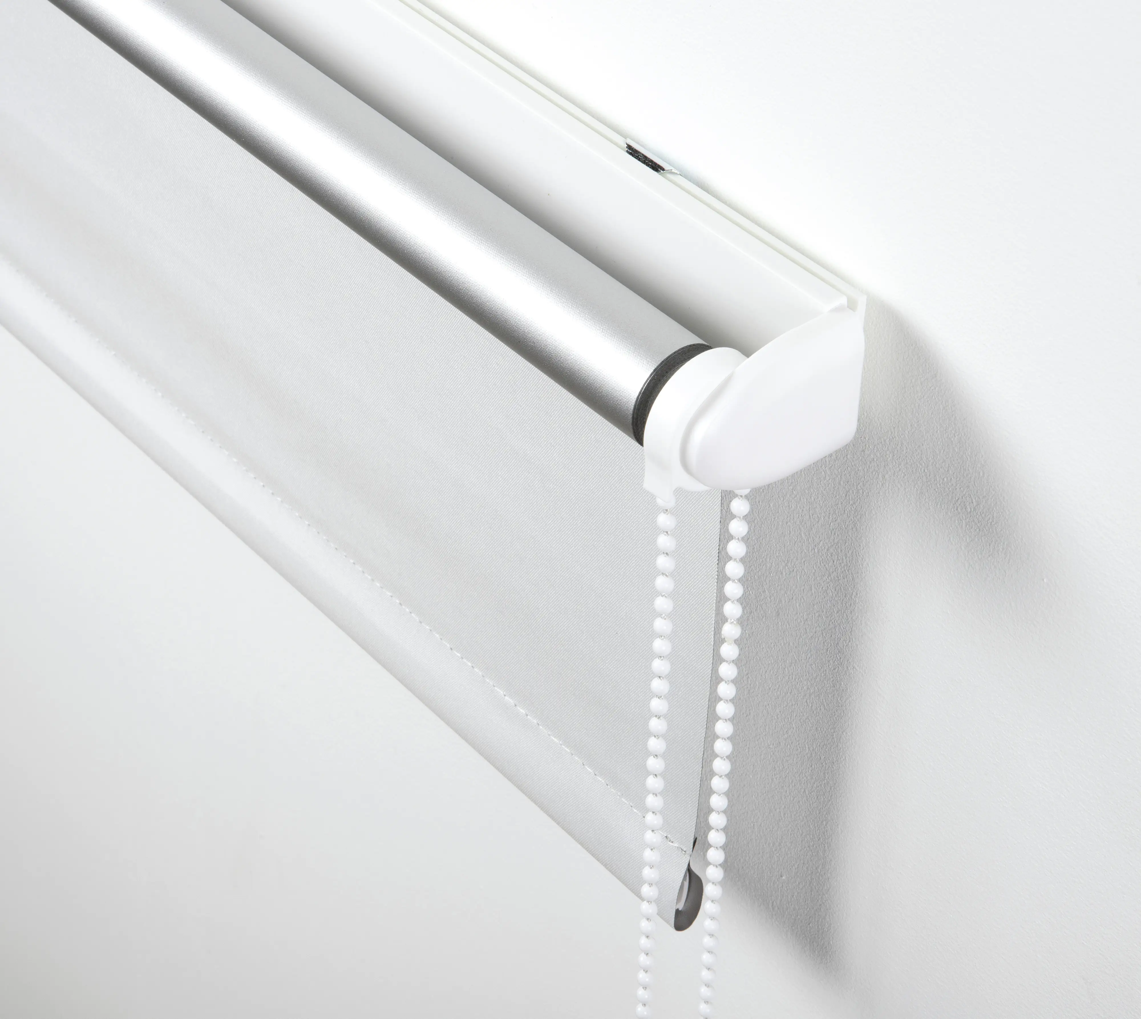 Gardinia EasyFix Thermo Rollo weiß 80 x 150 cm Gardinia EasyFix Thermo Rollo weiß 80 x 150 cm