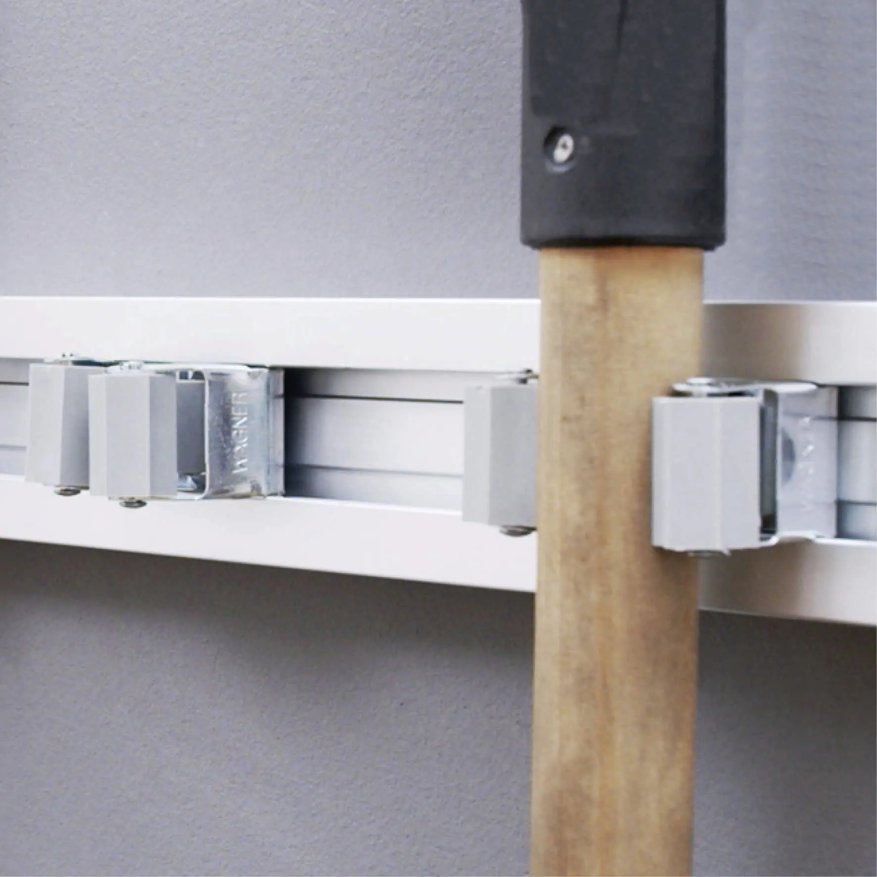 Wagner Gerätehalterleiste mit 5 Halter ausziehbar 60-110 cm 