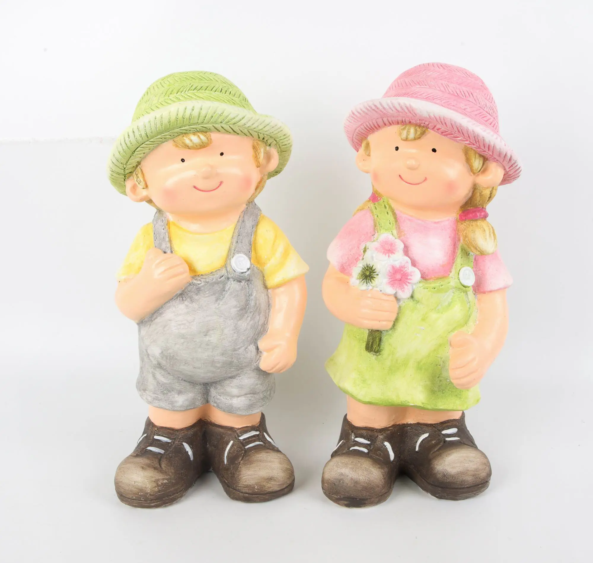 TrendLine Dekofigur Kind 38 x 17 cm 2-fach sortiert        