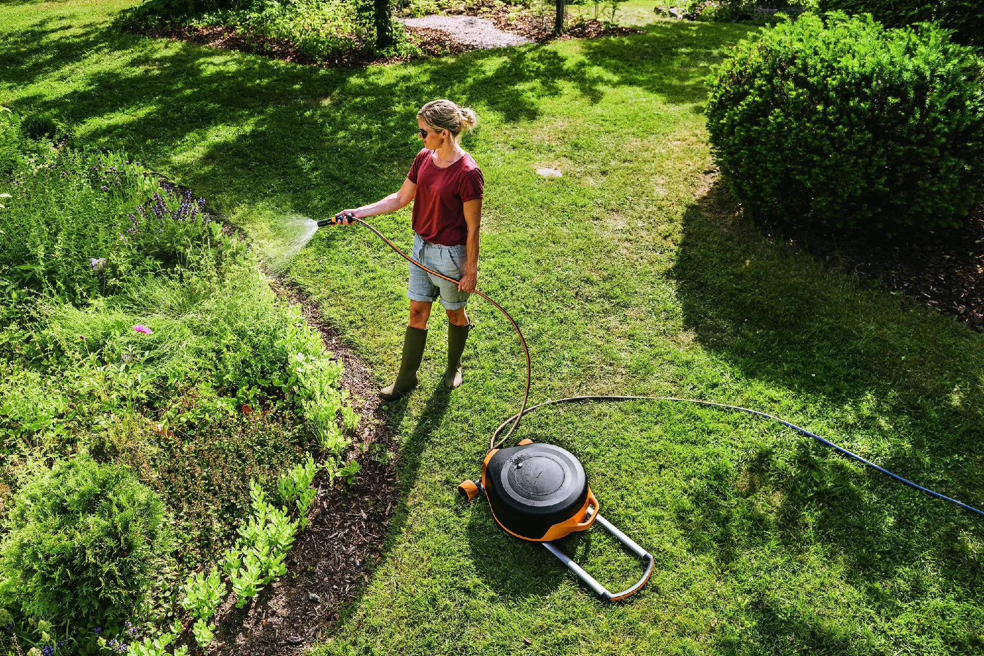 Fiskars Waterwheel Schlauchwagen XL Automatik, mit Rädern, 20 m Schlauch Fiskars Waterwheel Schlauchwagen XL Automatik, mit Rädern, 20 m Schlauch