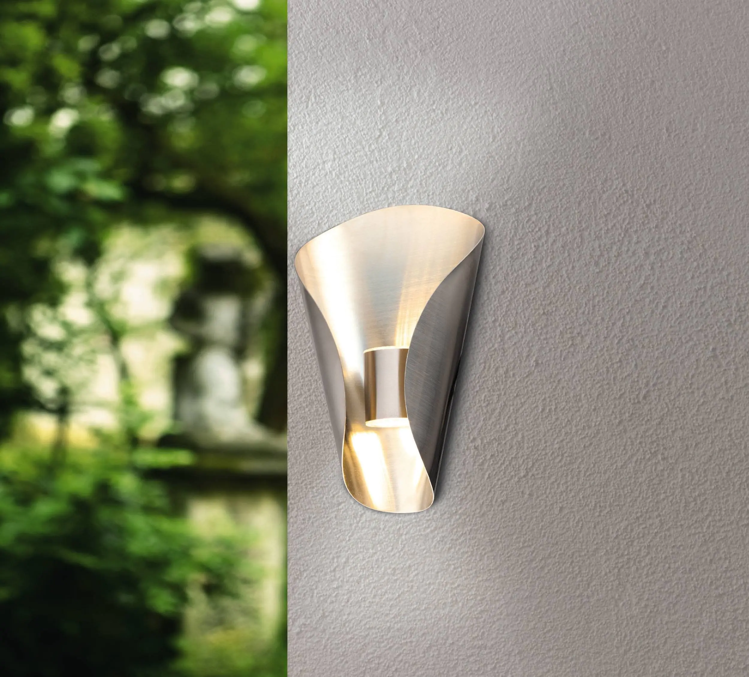 Eglo Led Außen-Wandleuchte Bosaro edelstahl Up- & Downlight warmweiß Eglo Led Außen-Wandleuchte Bosaro edelstahl Up- & Downlight warmweiß